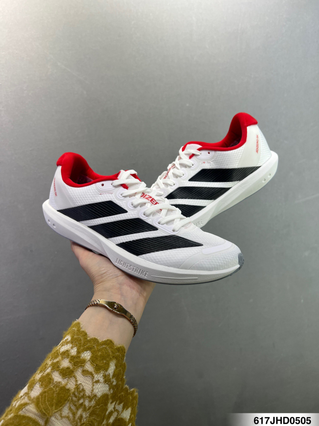 阿迪达斯女款老爹鞋 ADIZERO BK 轻便透气缓震竞速跑步运动鞋 JP6568-Top High Quatity Cheap Sneakers Fashion Clothing Clothes Bags handbags Shoes of all Brand wholesale With The best Quality And Beautiful Price from China Factory Chinese suppliers wholesaler seller 阿迪达斯女款老爹鞋 ADIZERO BK 轻便透气缓震竞速跑步运动鞋 JP6568