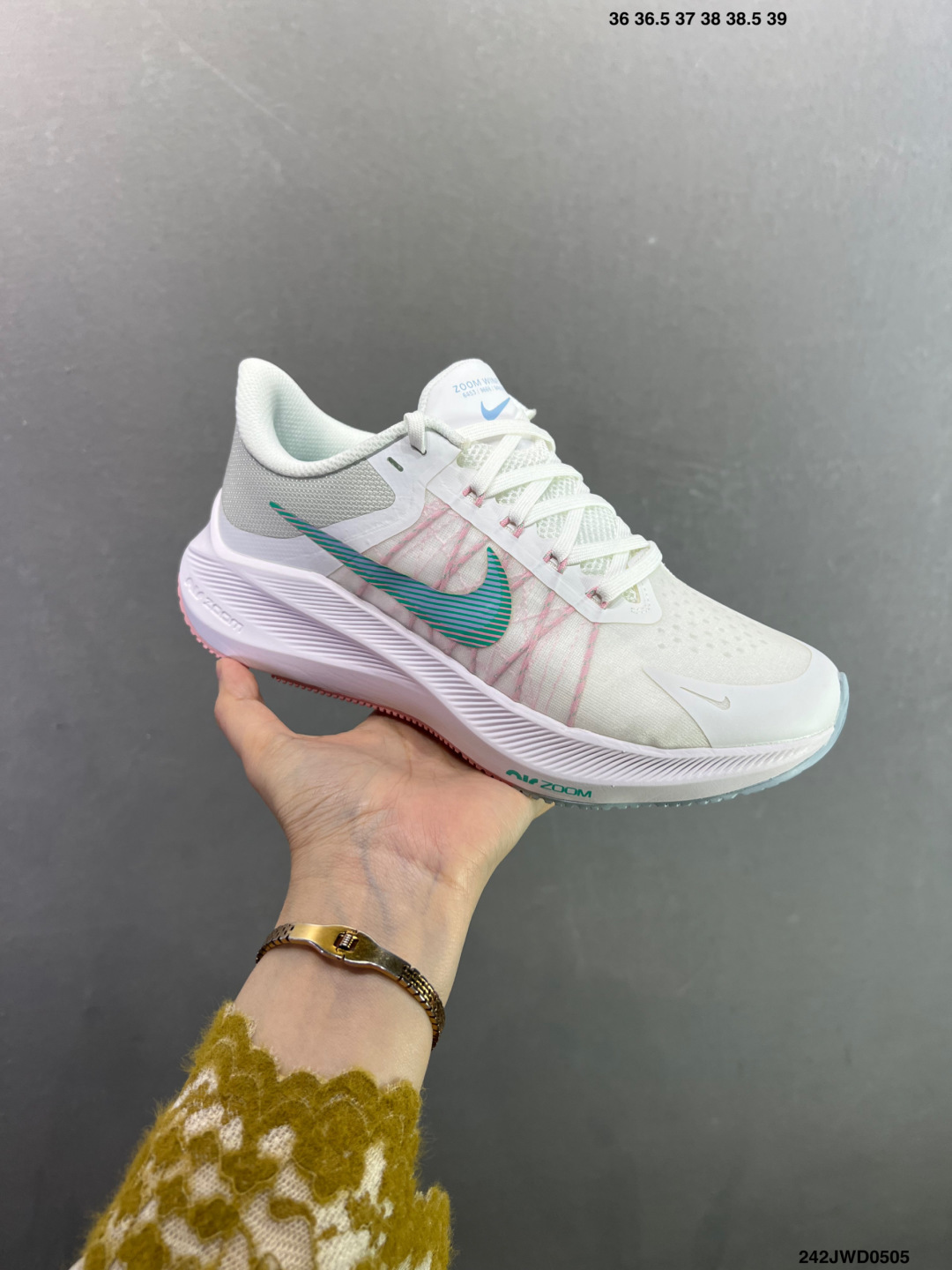 耐克Nike Zoom WINFLO 8代缓震大底飞线贾卡轻质透气休闲运动跑步鞋“登月温弗洛8代” CW3421