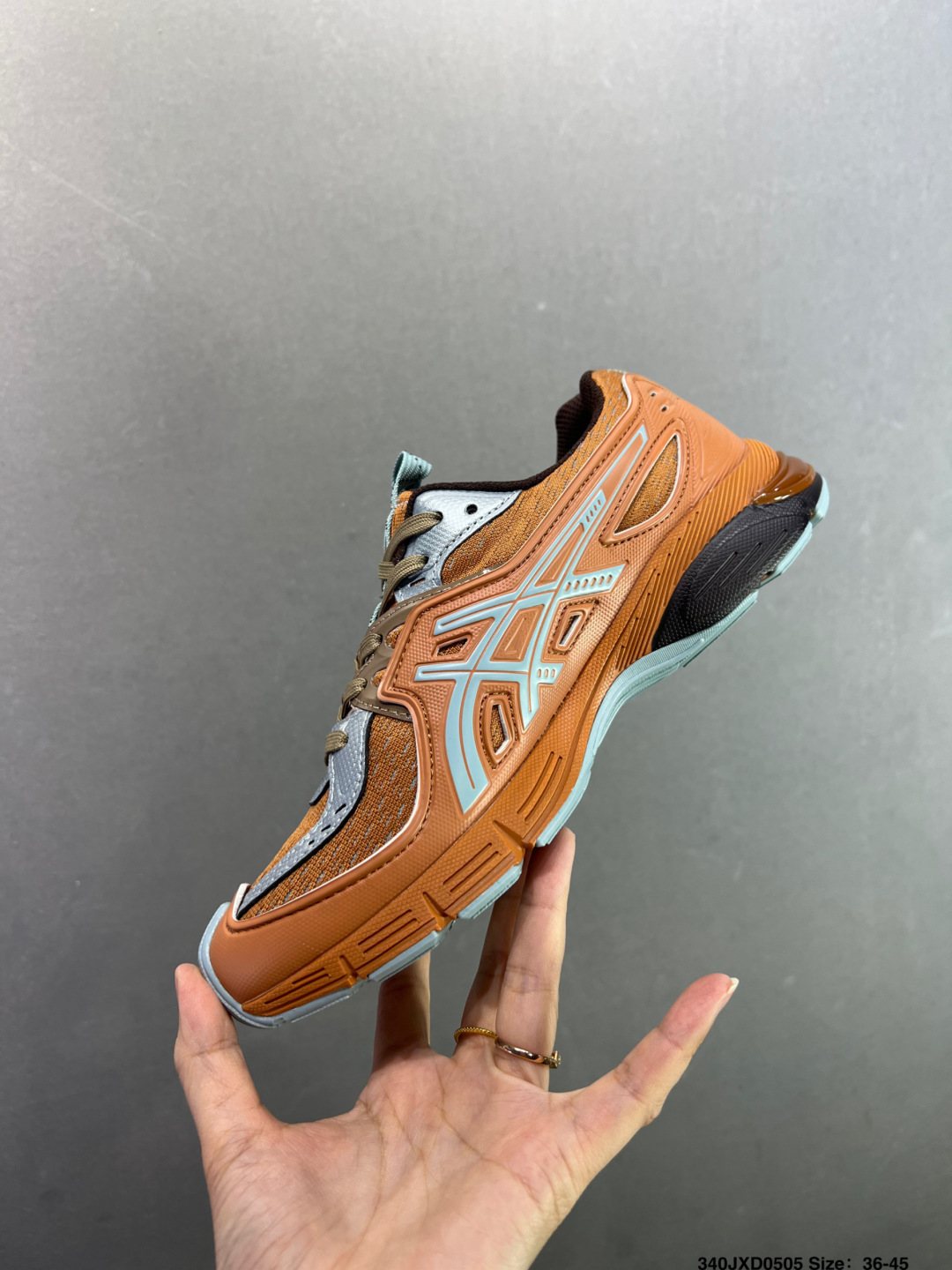 Asics UB12-S Gel-SD Lyte 亚瑟士舒适贴合跑步鞋 1203A665-300-Top High Quatity Cheap Sneakers Fashion Clothing Clothes Bags handbags Shoes of all Brand wholesale With The best Quality And Beautiful Price from China Factory Chinese suppliers wholesaler seller Asics UB12-S Gel-SD Lyte 亚瑟士舒适贴合跑步鞋 1203A665-300