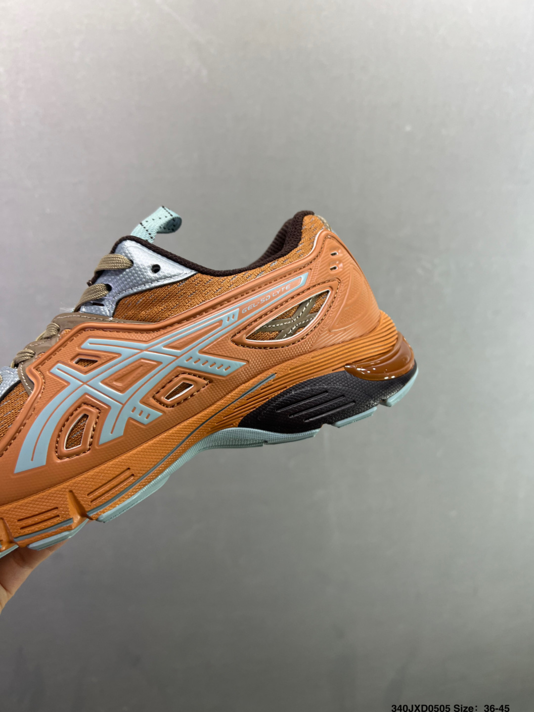 Asics UB12-S Gel-SD Lyte 亚瑟士舒适贴合跑步鞋 1203A665-300-Top High Quatity Cheap Sneakers Fashion Clothing Clothes Bags handbags Shoes of all Brand wholesale With The best Quality And Beautiful Price from China Factory Chinese suppliers wholesaler seller Asics UB12-S Gel-SD Lyte 亚瑟士舒适贴合跑步鞋 1203A665-300