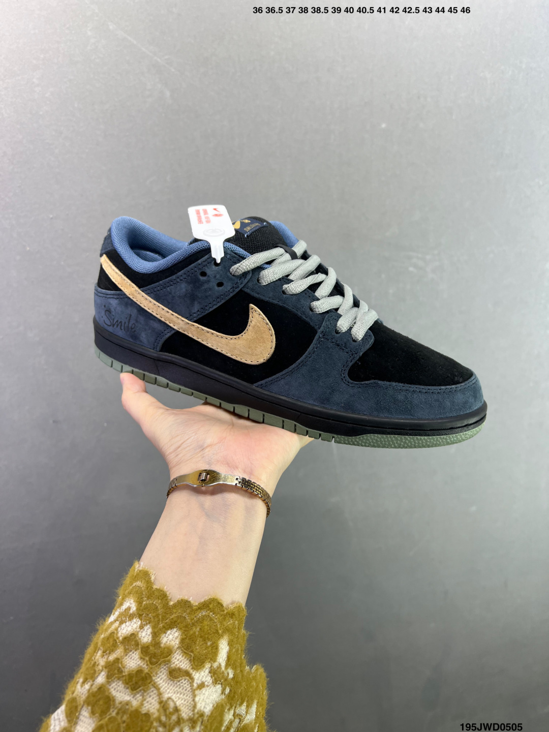 NIKE DUNK LOW 扣篮系列 耐克 复古低帮休闲运动滑板板鞋 HF3063-002-Top High Quatity Cheap Sneakers Fashion Clothing Clothes Bags handbags Shoes of all Brand wholesale With The best Quality And Beautiful Price from China Factory Chinese suppliers wholesaler seller NIKE DUNK LOW 扣篮系列 耐克 复古低帮休闲运动滑板板鞋 HF3063-002
