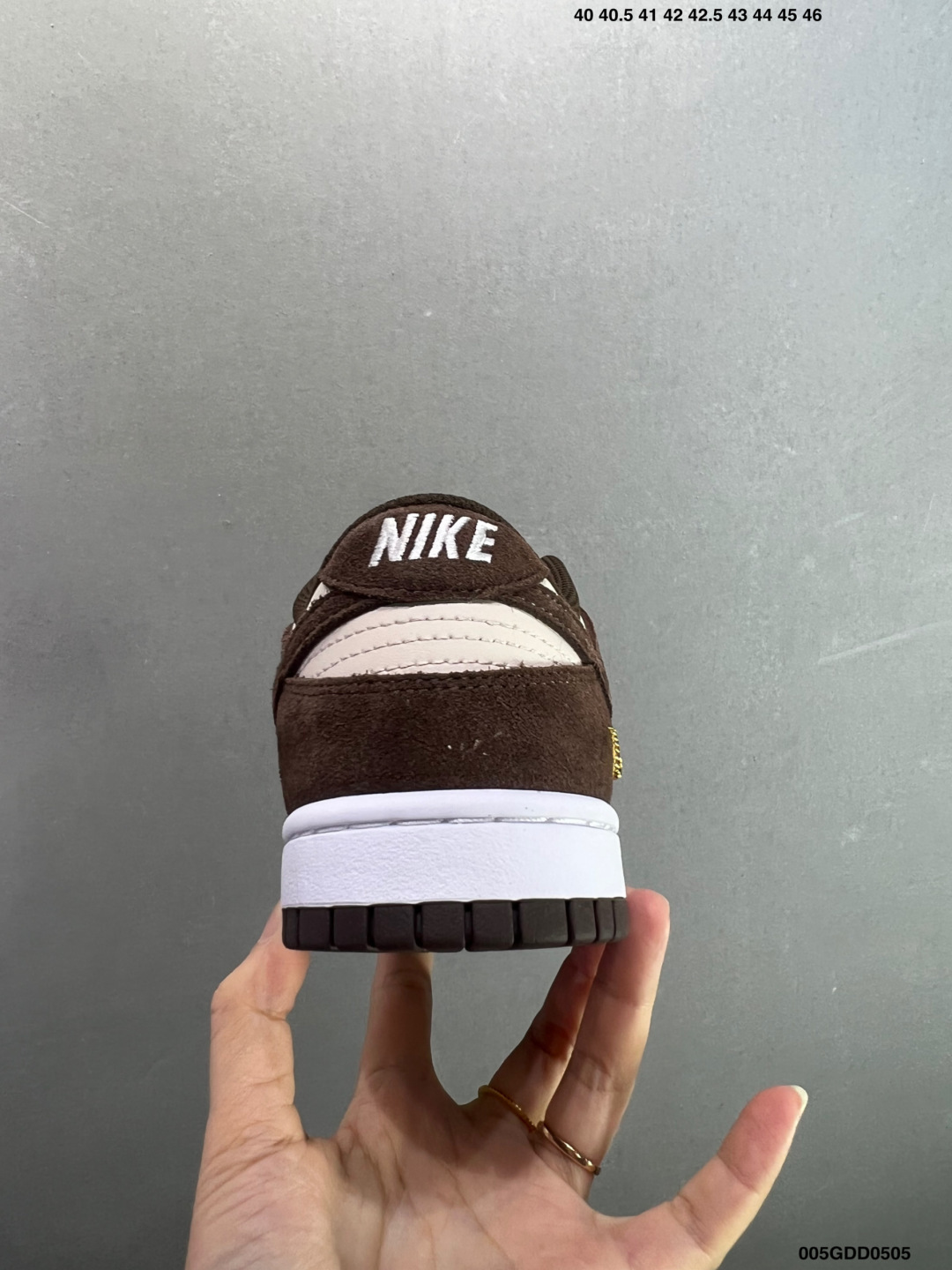 NIKE DUNK SB LOW 全新配色 定制Dunk SB顾名思义 PG0510-057