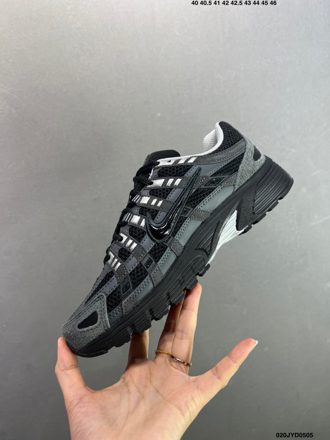 耐克Nike p-6000 跑鞋内外侧都用了红色的钩子 BY1021-103-Top High Quatity Cheap Sneakers Fashion Clothing Clothes Bags handbags Shoes of all Brand wholesale With The best Quality And Beautiful Price from China Factory Chinese suppliers wholesaler seller 耐克Nike p-6000 跑鞋内外侧都用了红色的钩子 BY1021-103