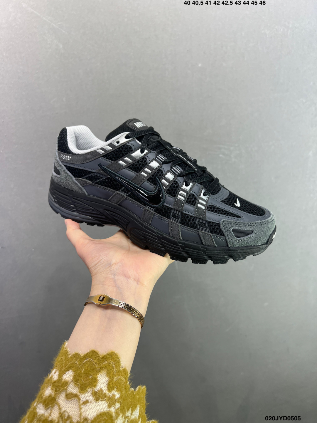 耐克Nike p-6000 跑鞋内外侧都用了红色的钩子 BY1021-103-Top High Quatity Cheap Sneakers Fashion Clothing Clothes Bags handbags Shoes of all Brand wholesale With The best Quality And Beautiful Price from China Factory Chinese suppliers wholesaler seller 耐克Nike p-6000 跑鞋内外侧都用了红色的钩子 BY1021-103