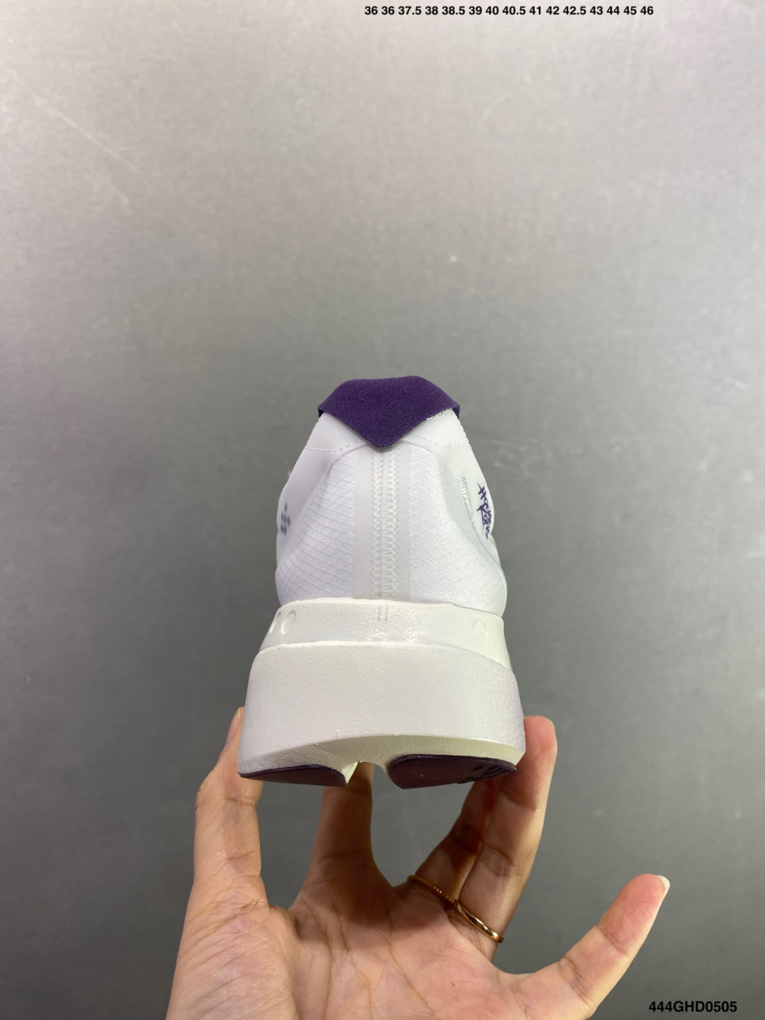 Adidas Adizero Adios PRO 4M 阿迪超轻透气缓震跑鞋 真碳版本 KH6359-Top High Quatity Cheap Sneakers Fashion Clothing Clothes Bags handbags Shoes of all Brand wholesale With The best Quality And Beautiful Price from China Factory Chinese suppliers wholesaler seller Adidas Adizero Adios PRO 4M 阿迪超轻透气缓震跑鞋 真碳版本 KH6359