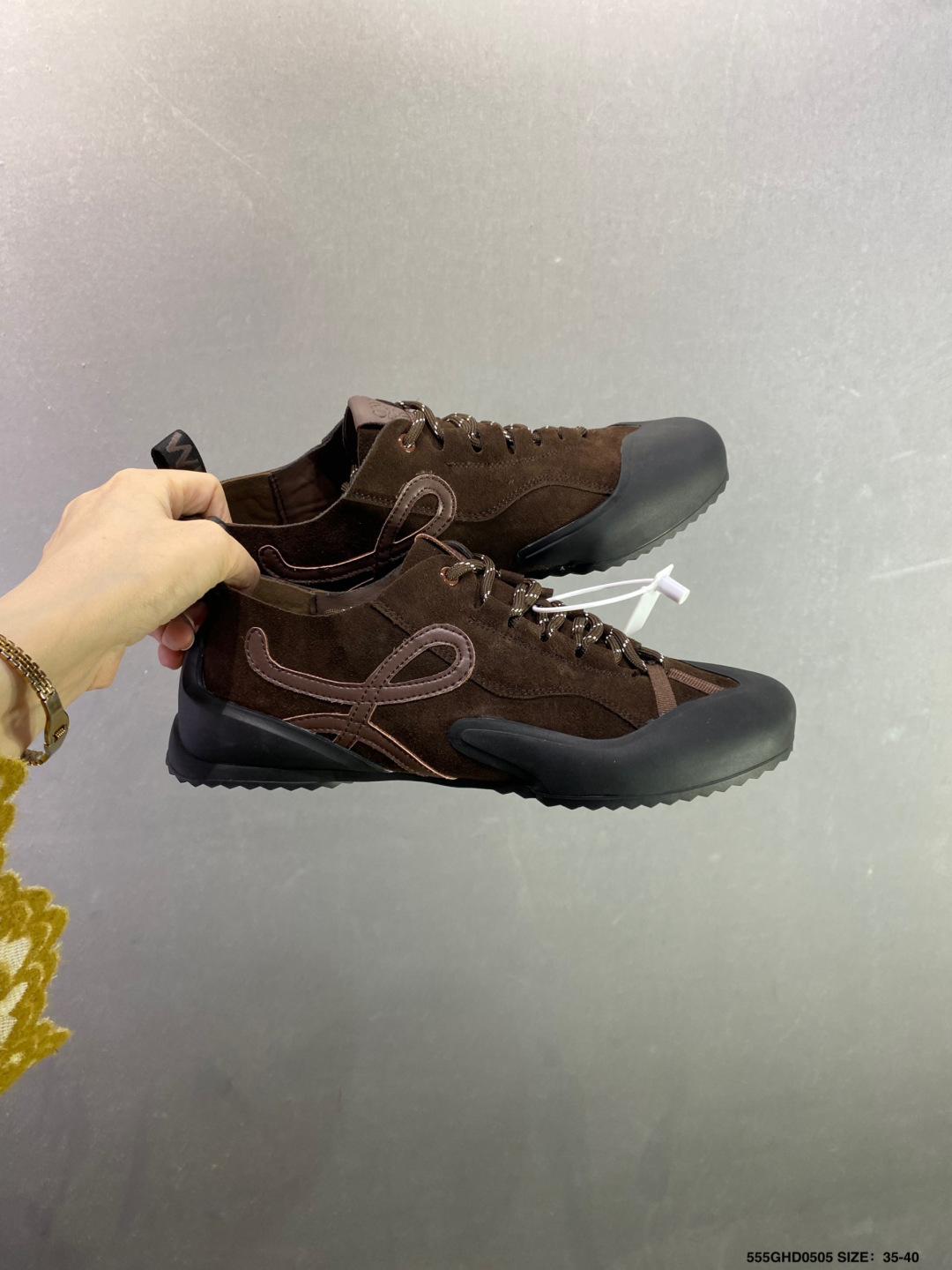 LOEWE罗意威 Grip 提花织带圆头系带低帮生活休闲鞋-Top High Quatity Cheap Sneakers Fashion Clothing Clothes Bags handbags Shoes of all Brand wholesale With The best Quality And Beautiful Price from China Factory Chinese suppliers wholesaler seller LOEWE罗意威 Grip 提花织带圆头系带低帮生活休闲鞋