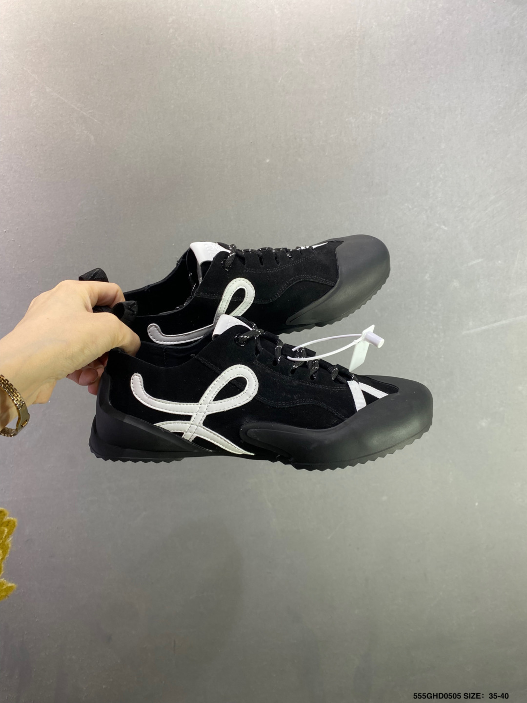 LOEWE罗意威 Grip 提花织带圆头系带低帮生活休闲鞋-Top High Quatity Cheap Sneakers Fashion Clothing Clothes Bags handbags Shoes of all Brand wholesale With The best Quality And Beautiful Price from China Factory Chinese suppliers wholesaler seller LOEWE罗意威 Grip 提花织带圆头系带低帮生活休闲鞋