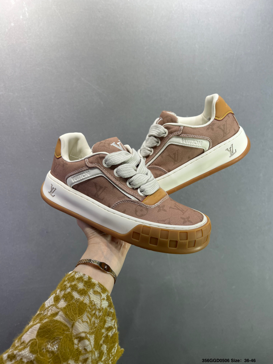 路易威登/Louis Vuitton LV路易威登板鞋-Top High Quatity Cheap Sneakers Fashion Clothing Clothes Bags handbags Shoes of all Brand wholesale With The best Quality And Beautiful Price from China Factory Chinese suppliers wholesaler seller 路易威登/Louis Vuitton LV路易威登板鞋