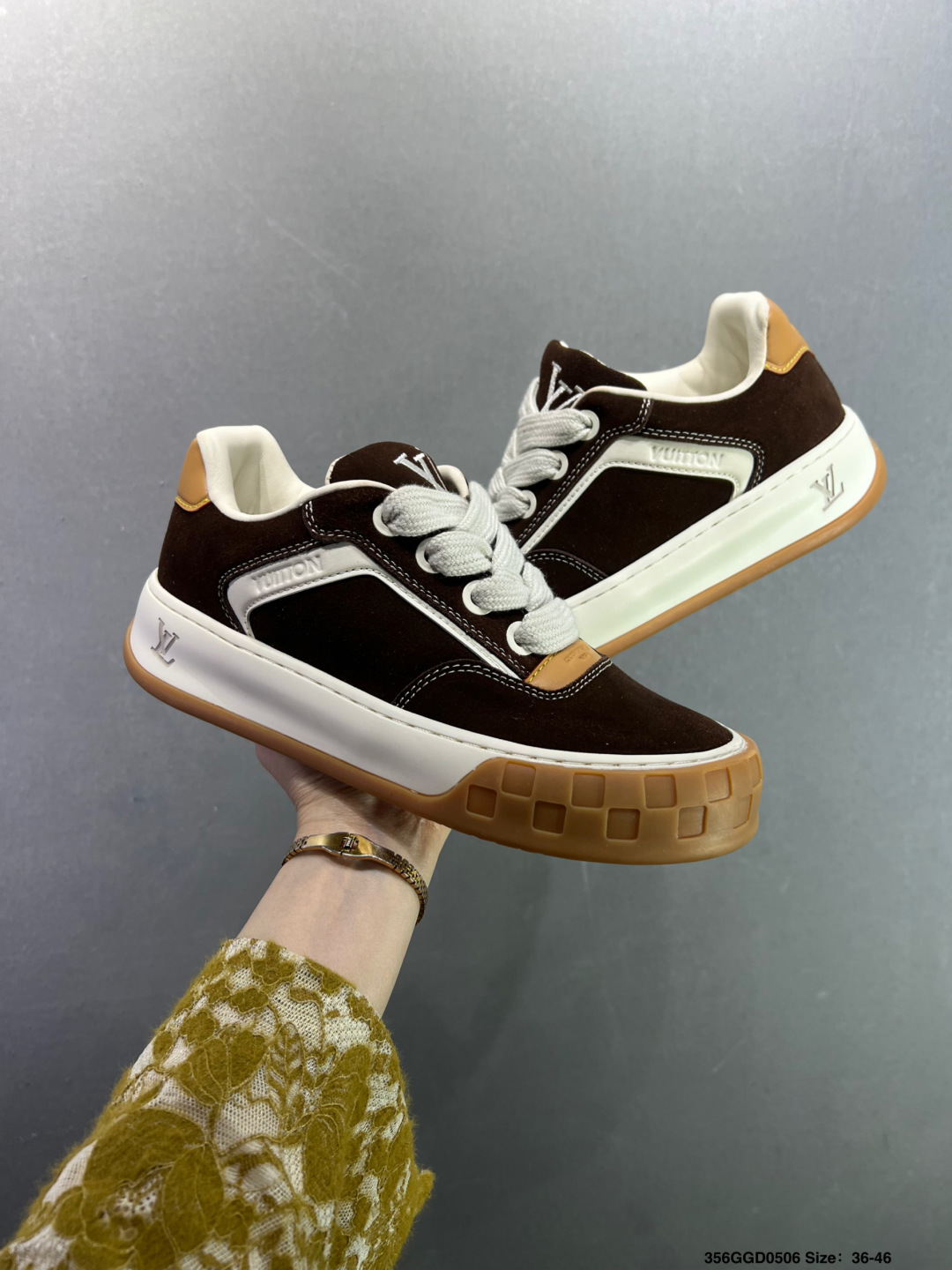 路易威登/Louis Vuitton LV路易威登板鞋-Top High Quatity Cheap Sneakers Fashion Clothing Clothes Bags handbags Shoes of all Brand wholesale With The best Quality And Beautiful Price from China Factory Chinese suppliers wholesaler seller 路易威登/Louis Vuitton LV路易威登板鞋