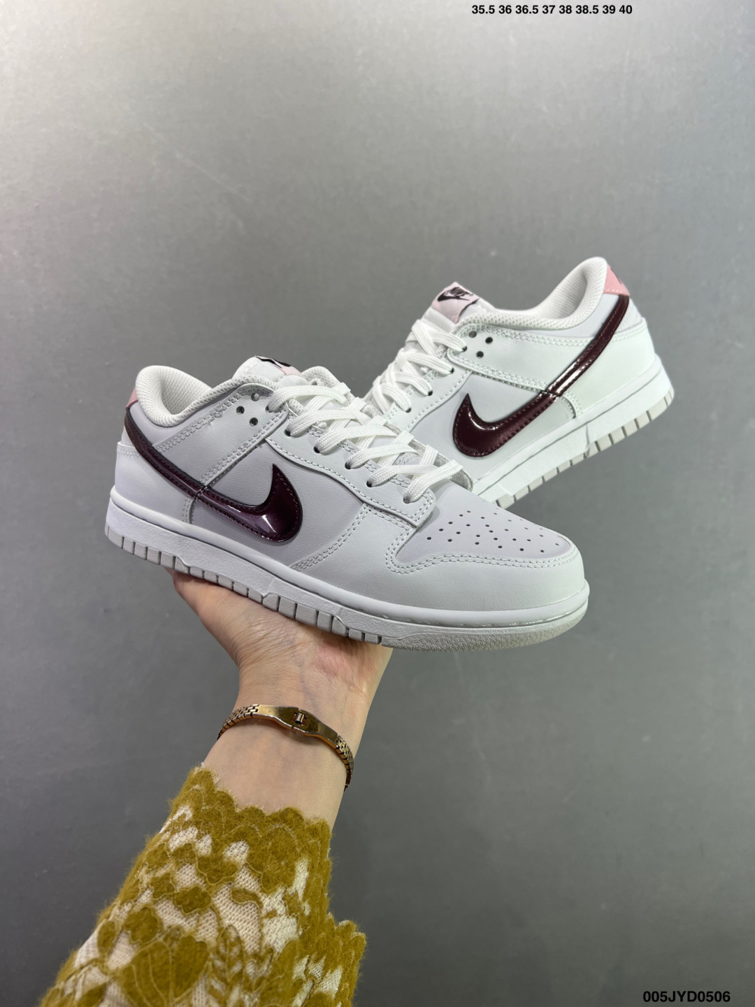 NIKE DUNK SB LOW 全新配色 定制Dunk SB顾名思义 PG0510-057-Top High Quatity Cheap Sneakers Fashion Clothing Clothes Bags handbags Shoes of all Brand wholesale With The best Quality And Beautiful Price from China Factory Chinese suppliers wholesaler seller NIKE DUNK SB LOW 全新配色 定制Dunk SB顾名思义 PG0510-057