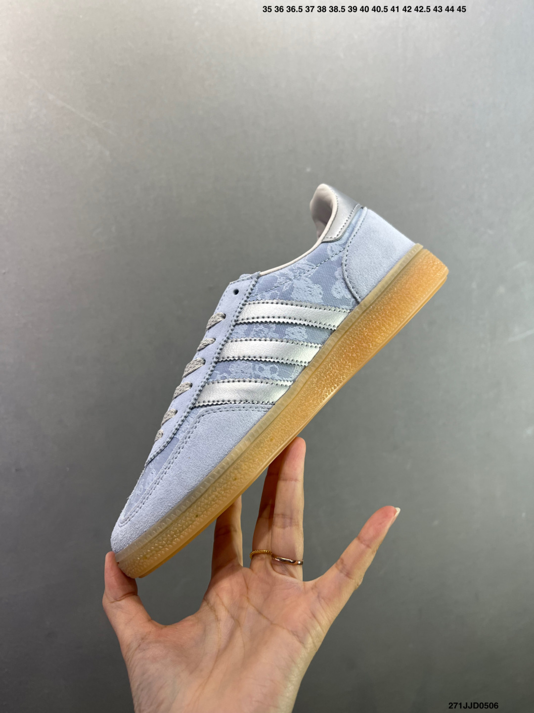 Ad Handball Spezial 复古单品 阿迪达斯经典款复古休闲板鞋 IE3698-Top High Quatity Cheap Sneakers Fashion Clothing Clothes Bags handbags Shoes of all Brand wholesale With The best Quality And Beautiful Price from China Factory Chinese suppliers wholesaler seller Ad Handball Spezial 复古单品 阿迪达斯经典款复古休闲板鞋 IE3698