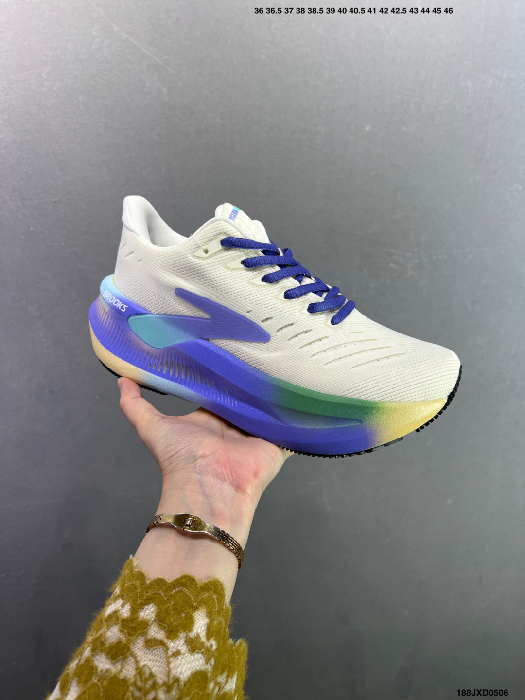 Brooks Glycerin Max 2 布鲁克斯 超级甘油二代 厚底马拉松缓震跑鞋 110479 1D 120-Top High Quatity Cheap Sneakers Fashion Clothing Clothes Bags handbags Shoes of all Brand wholesale With The best Quality And Beautiful Price from China Factory Chinese suppliers wholesaler seller Brooks Glycerin Max 2 布鲁克斯 超级甘油二代 厚底马拉松缓震跑鞋 110479 1D 120