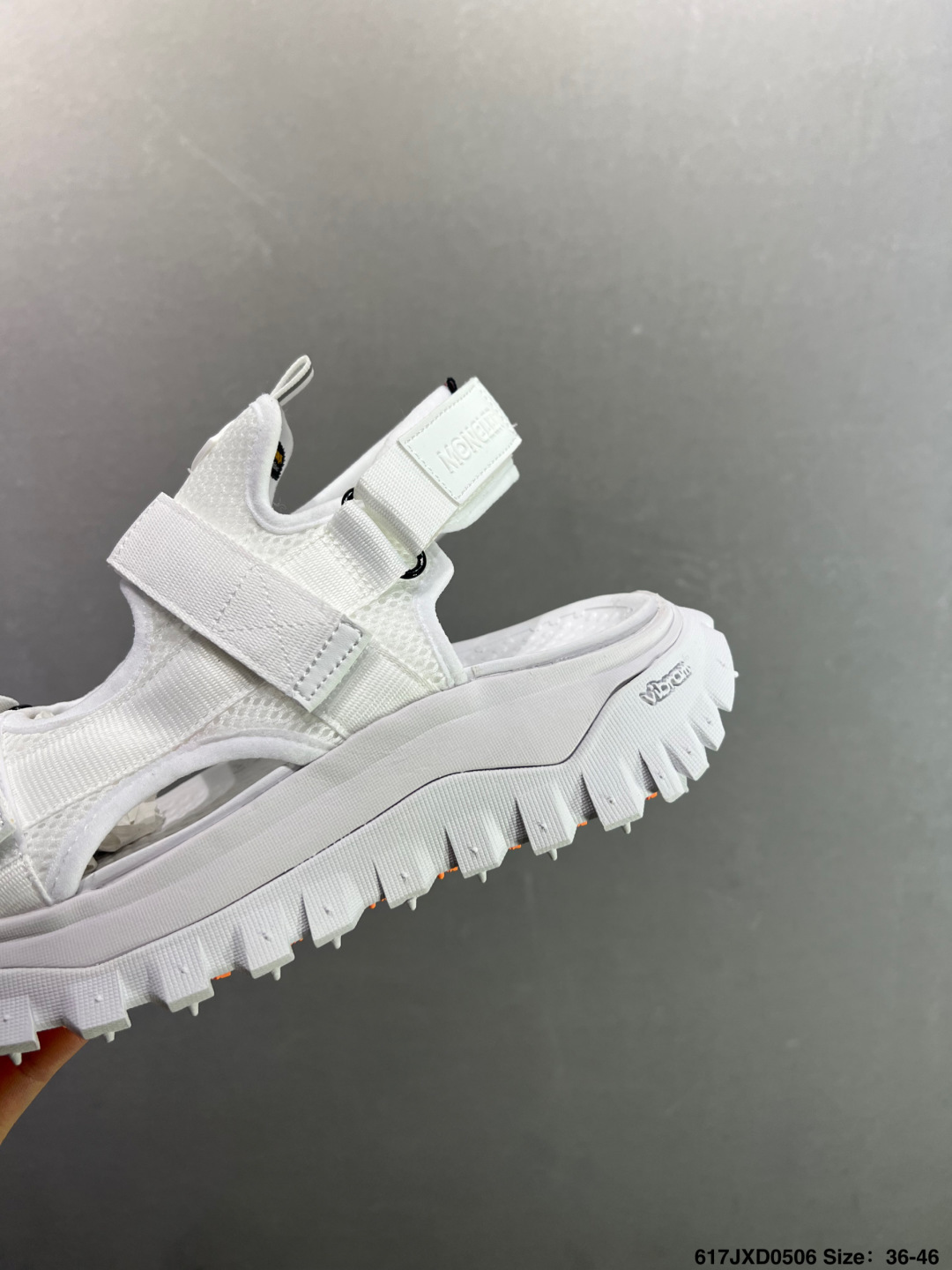 Moncler盟可睐 Trailgrip Vela 圆头魔术贴 沙滩凉鞋 I109B4L00070M380-Top High Quatity Cheap Sneakers Fashion Clothing Clothes Bags handbags Shoes of all Brand wholesale With The best Quality And Beautiful Price from China Factory Chinese suppliers wholesaler seller Moncler盟可睐 Trailgrip Vela 圆头魔术贴 沙滩凉鞋 I109B4L00070M380
