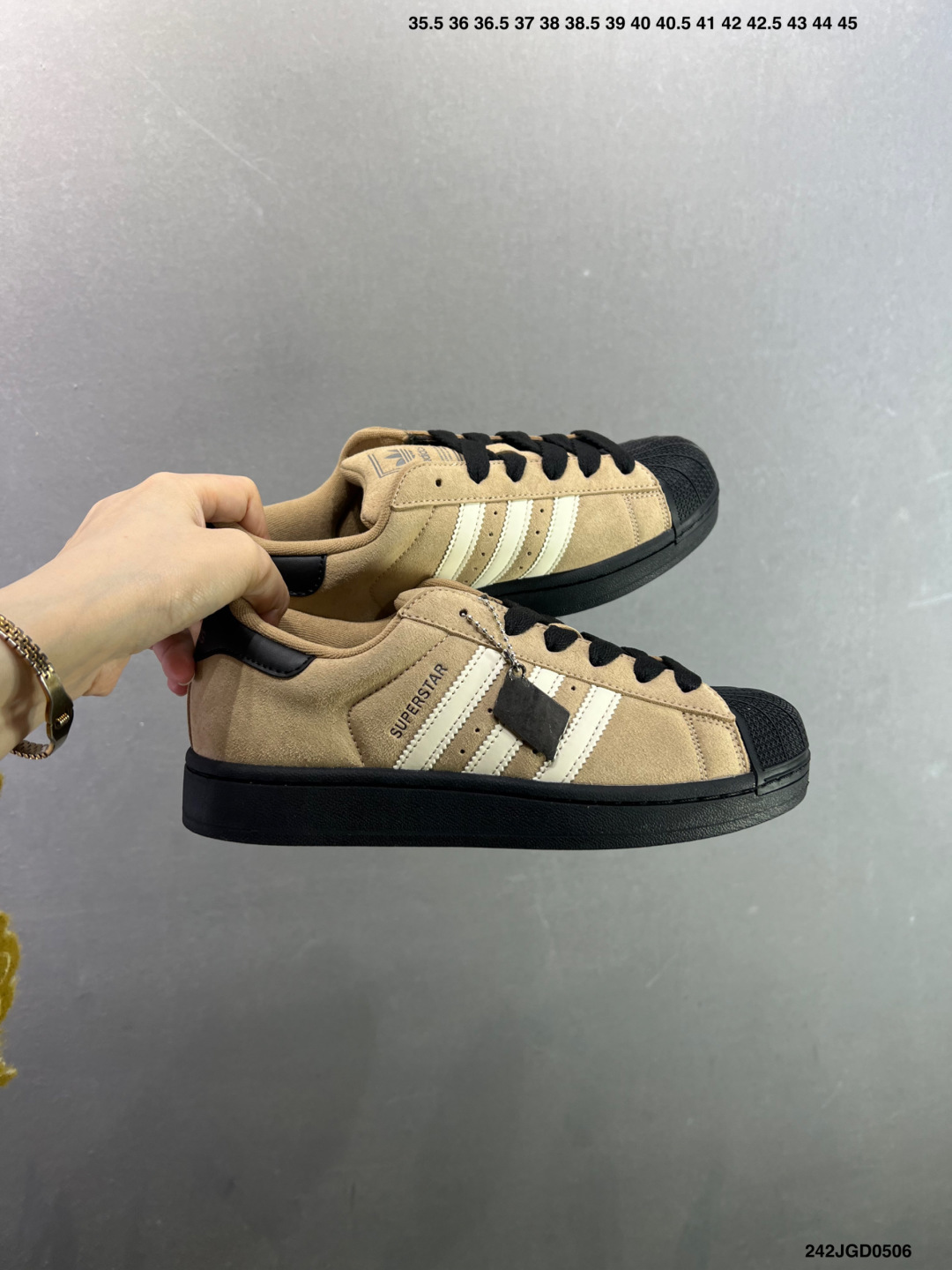 adidas originals SUPERSTAR II舒适百搭时尚潮流 贝壳头系列低帮经典百搭休闲运动板鞋 色 JQ8777-Top High Quatity Cheap Sneakers Fashion Clothing Clothes Bags handbags Shoes of all Brand wholesale With The best Quality And Beautiful Price from China Factory Chinese suppliers wholesaler seller adidas originals SUPERSTAR II舒适百搭时尚潮流 贝壳头系列低帮经典百搭休闲运动板鞋 色 JQ8777