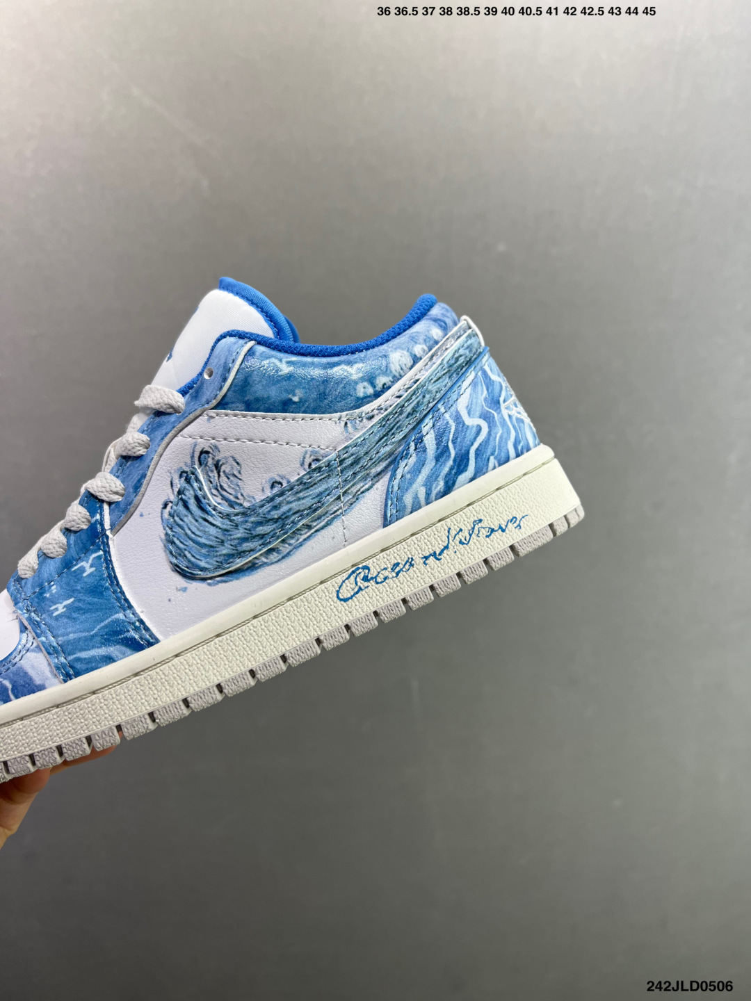 Nike Air Jordan 1 Retro Low 耐克 AJ1乔1低帮休闲板鞋 FN5214-141-Top High Quatity Cheap Sneakers Fashion Clothing Clothes Bags handbags Shoes of all Brand wholesale With The best Quality And Beautiful Price from China Factory Chinese suppliers wholesaler seller Nike Air Jordan 1 Retro Low 耐克 AJ1乔1低帮休闲板鞋 FN5214-141