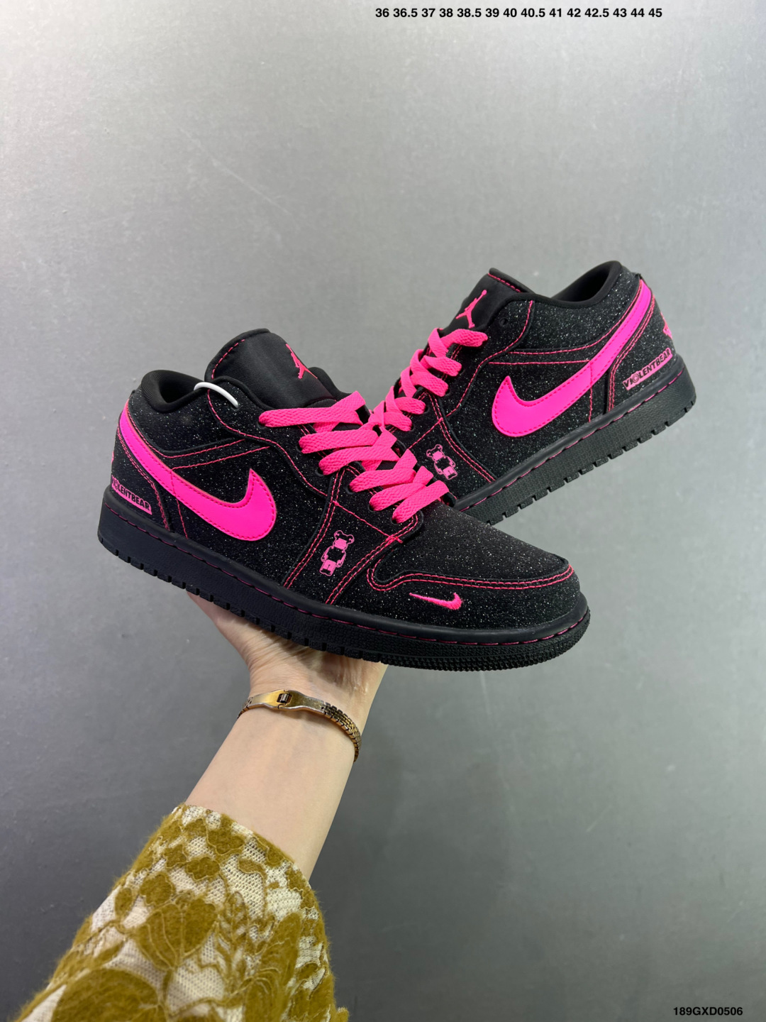 Nike Air Jordan 1 Low 定制配色 定制AJ联名-高端定制 低帮复古文化板鞋 QG1988-012-Top High Quatity Cheap Sneakers Fashion Clothing Clothes Bags handbags Shoes of all Brand wholesale With The best Quality And Beautiful Price from China Factory Chinese suppliers wholesaler seller Nike Air Jordan 1 Low 定制配色 定制AJ联名-高端定制 低帮复古文化板鞋 QG1988-012