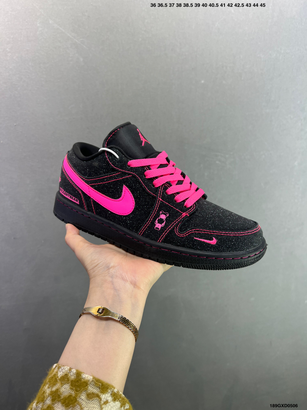 Nike Air Jordan 1 Low 定制配色 定制AJ联名-高端定制 低帮复古文化板鞋 QG1988-012-Top High Quatity Cheap Sneakers Fashion Clothing Clothes Bags handbags Shoes of all Brand wholesale With The best Quality And Beautiful Price from China Factory Chinese suppliers wholesaler seller Nike Air Jordan 1 Low 定制配色 定制AJ联名-高端定制 低帮复古文化板鞋 QG1988-012