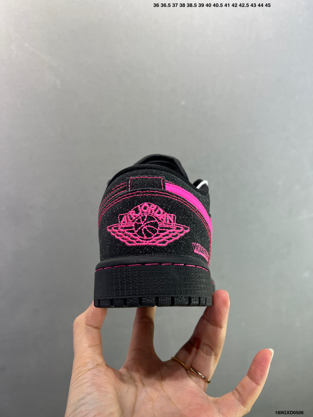Nike Air Jordan 1 Low 定制配色 定制AJ联名-高端定制 低帮复古文化板鞋 QG1988-012-Top High Quatity Cheap Sneakers Fashion Clothing Clothes Bags handbags Shoes of all Brand wholesale With The best Quality And Beautiful Price from China Factory Chinese suppliers wholesaler seller Nike Air Jordan 1 Low 定制配色 定制AJ联名-高端定制 低帮复古文化板鞋 QG1988-012