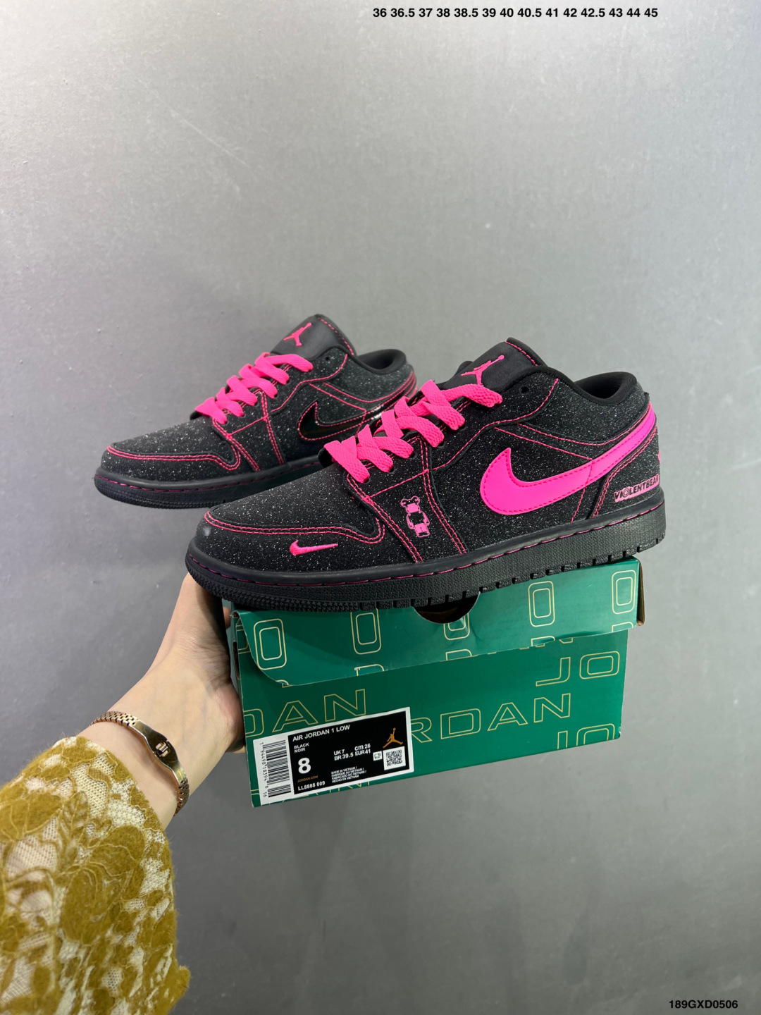 Nike Air Jordan 1 Low 定制配色 定制AJ联名-高端定制 低帮复古文化板鞋 QG1988-012-Top High Quatity Cheap Sneakers Fashion Clothing Clothes Bags handbags Shoes of all Brand wholesale With The best Quality And Beautiful Price from China Factory Chinese suppliers wholesaler seller Nike Air Jordan 1 Low 定制配色 定制AJ联名-高端定制 低帮复古文化板鞋 QG1988-012
