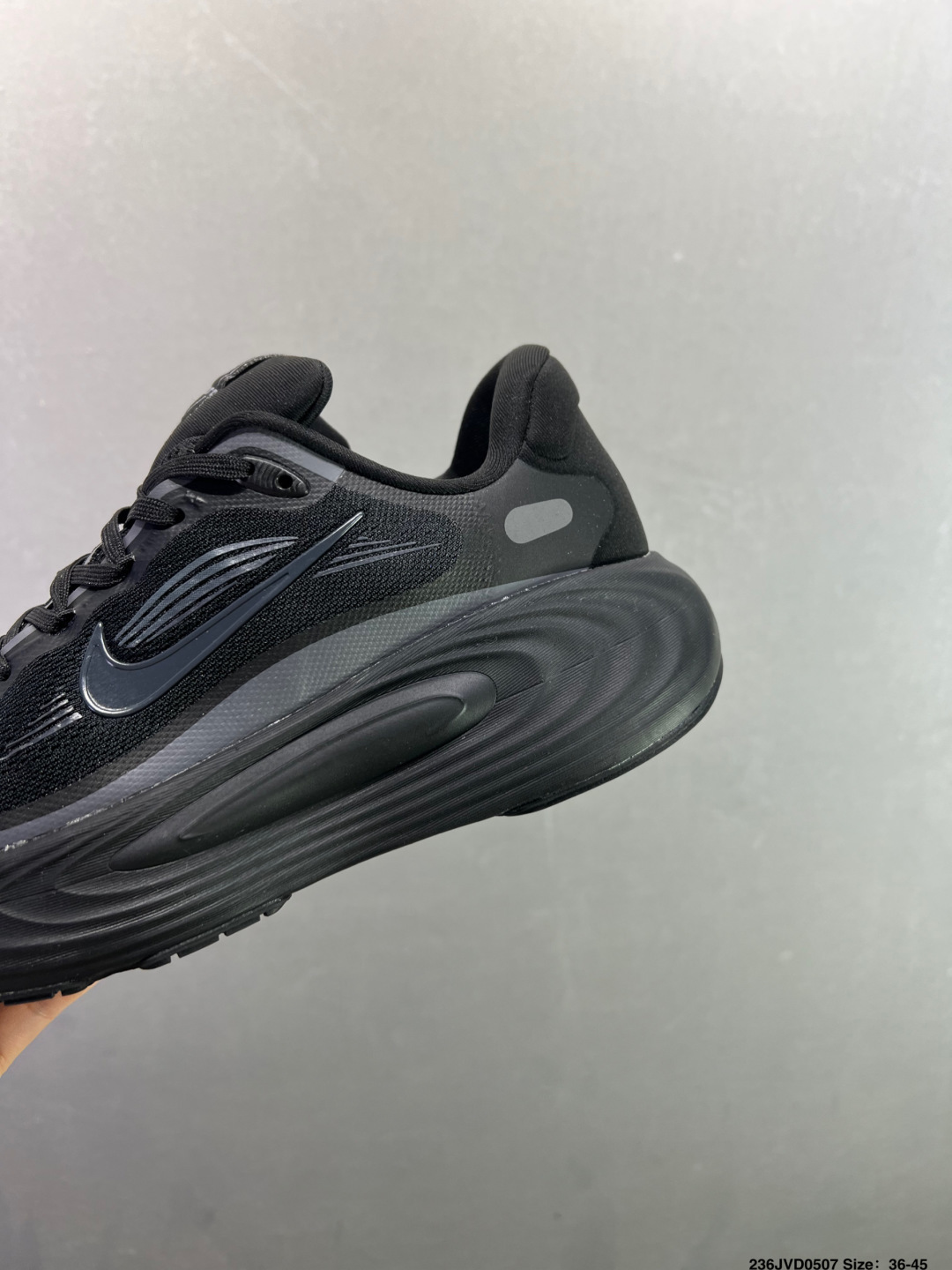 耐克NIKE VOMERO 19舒适减震防滑低帮跑步鞋 全掌ReactX泡绵中底-Top High Quatity Cheap Sneakers Fashion Clothing Clothes Bags handbags Shoes of all Brand wholesale With The best Quality And Beautiful Price from China Factory Chinese suppliers wholesaler seller 耐克NIKE VOMERO 19舒适减震防滑低帮跑步鞋 全掌ReactX泡绵中底