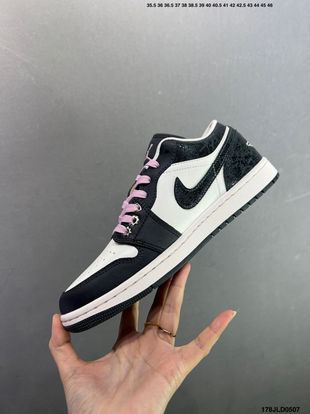 Nike Air Jordan 1 Low 经典百搭 耐克 AJ1 低帮休闲板鞋 II0595-001-Top High Quatity Cheap Sneakers Fashion Clothing Clothes Bags handbags Shoes of all Brand wholesale With The best Quality And Beautiful Price from China Factory Chinese suppliers wholesaler seller Nike Air Jordan 1 Low 经典百搭 耐克 AJ1 低帮休闲板鞋 II0595-001