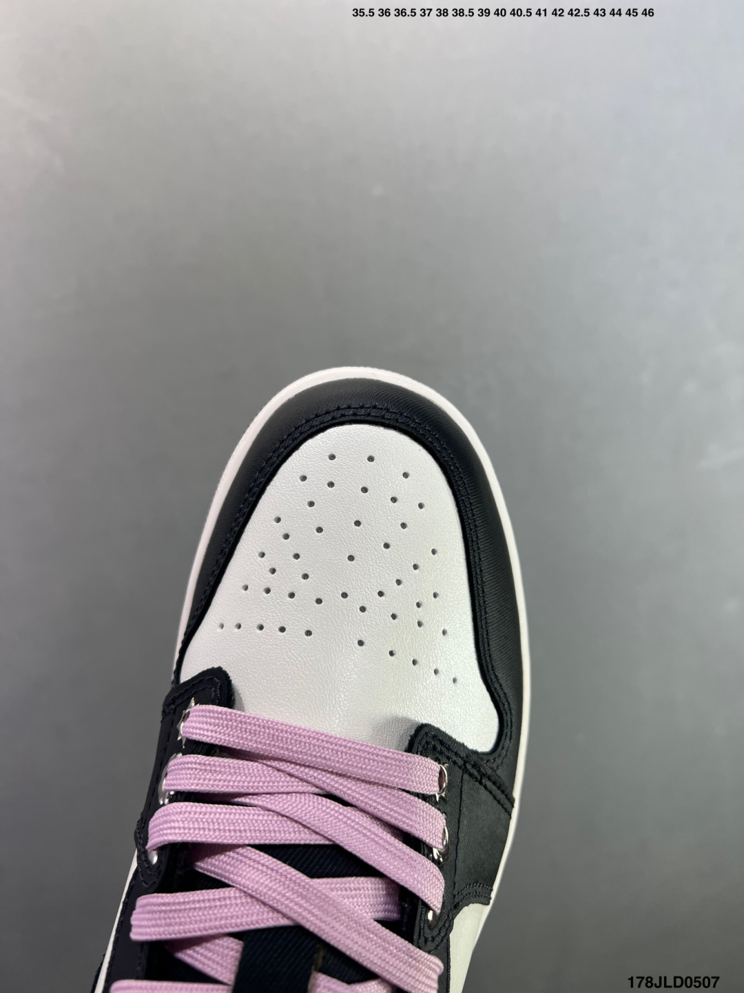 Nike Air Jordan 1 Low 经典百搭 耐克 AJ1 低帮休闲板鞋 II0595-001-Top High Quatity Cheap Sneakers Fashion Clothing Clothes Bags handbags Shoes of all Brand wholesale With The best Quality And Beautiful Price from China Factory Chinese suppliers wholesaler seller Nike Air Jordan 1 Low 经典百搭 耐克 AJ1 低帮休闲板鞋 II0595-001