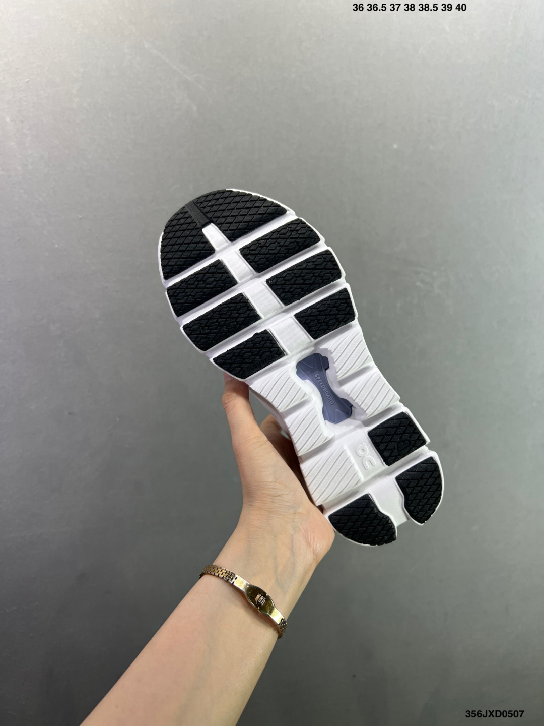 Cloud X 4 全新综合体能训练运动鞋Cloud X 舒适乐趣跑 3ME3004-Top High Quatity Cheap Sneakers Fashion Clothing Clothes Bags handbags Shoes of all Brand wholesale With The best Quality And Beautiful Price from China Factory Chinese suppliers wholesaler seller Cloud X 4 全新综合体能训练运动鞋Cloud X 舒适乐趣跑 3ME3004