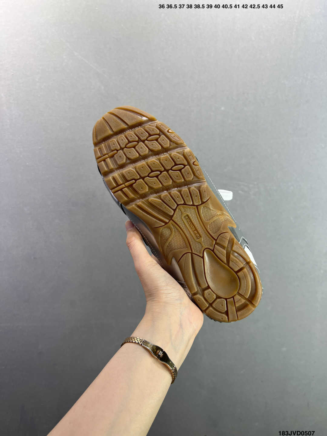 Miu Miu x New Balance联名款 New Balance 530 学院风 版本 联名款-Top High Quatity Cheap Sneakers Fashion Clothing Clothes Bags handbags Shoes of all Brand wholesale With The best Quality And Beautiful Price from China Factory Chinese suppliers wholesaler seller Miu Miu x New Balance联名款 New Balance 530 学院风 版本 联名款