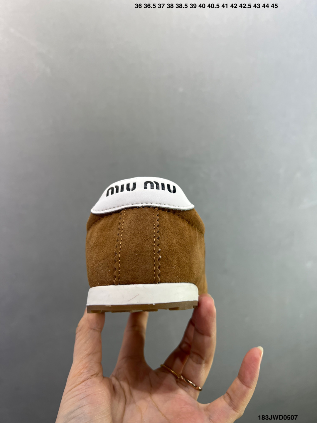 MIUMIU鞋子 缪缪miumiu休闲小脏鞋系列.-Top High Quatity Cheap Sneakers Fashion Clothing Clothes Bags handbags Shoes of all Brand wholesale With The best Quality And Beautiful Price from China Factory Chinese suppliers wholesaler seller MIUMIU鞋子 缪缪miumiu休闲小脏鞋系列.