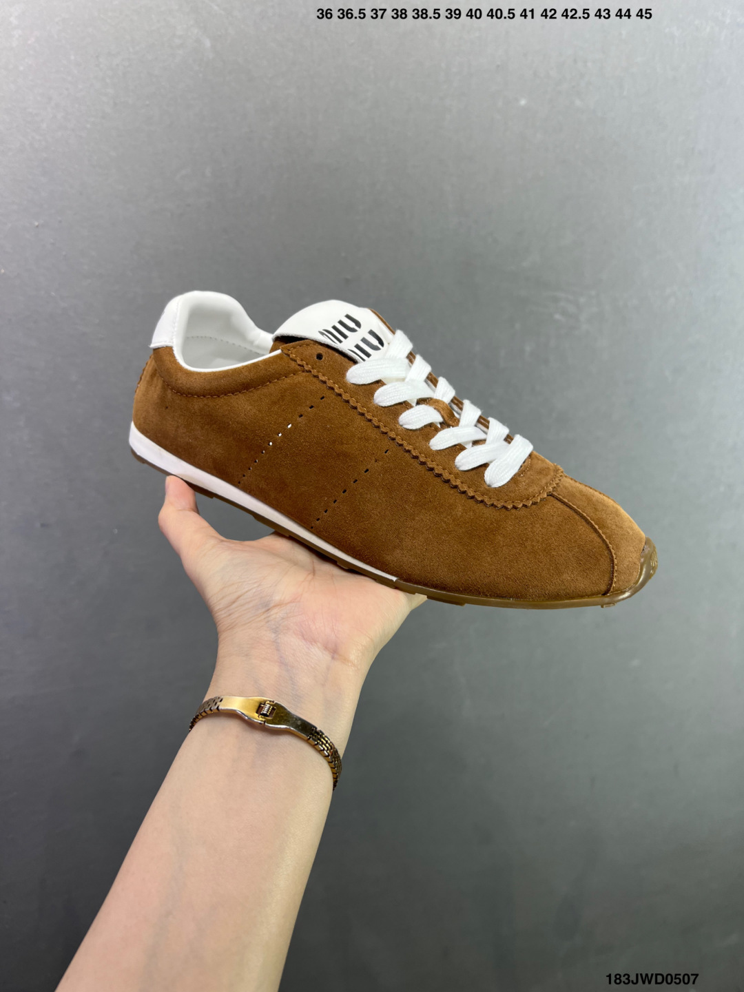 MIUMIU鞋子 缪缪miumiu休闲小脏鞋系列.-Top High Quatity Cheap Sneakers Fashion Clothing Clothes Bags handbags Shoes of all Brand wholesale With The best Quality And Beautiful Price from China Factory Chinese suppliers wholesaler seller MIUMIU鞋子 缪缪miumiu休闲小脏鞋系列.