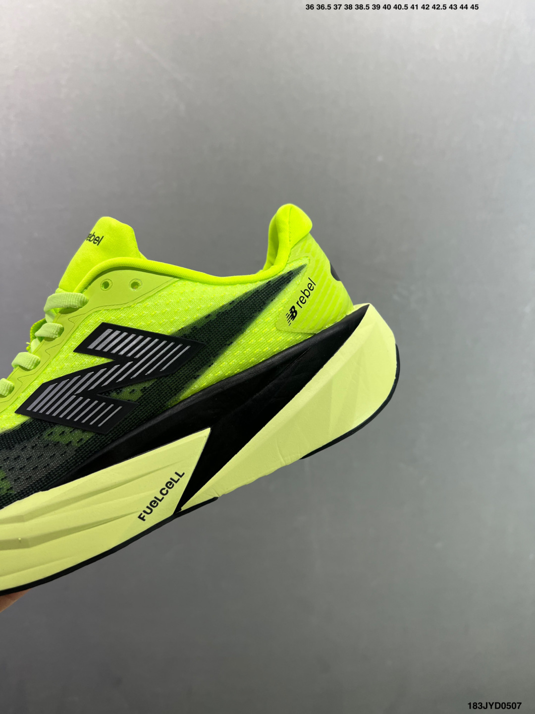 New Balance 新百伦FuelCell 简约 织物 网布防滑耐磨透气轻便 低帮 马拉松跑步鞋 MFCXVT6-Top High Quatity Cheap Sneakers Fashion Clothing Clothes Bags handbags Shoes of all Brand wholesale With The best Quality And Beautiful Price from China Factory Chinese suppliers wholesaler seller New Balance 新百伦FuelCell 简约 织物 网布防滑耐磨透气轻便 低帮 马拉松跑步鞋 MFCXVT6