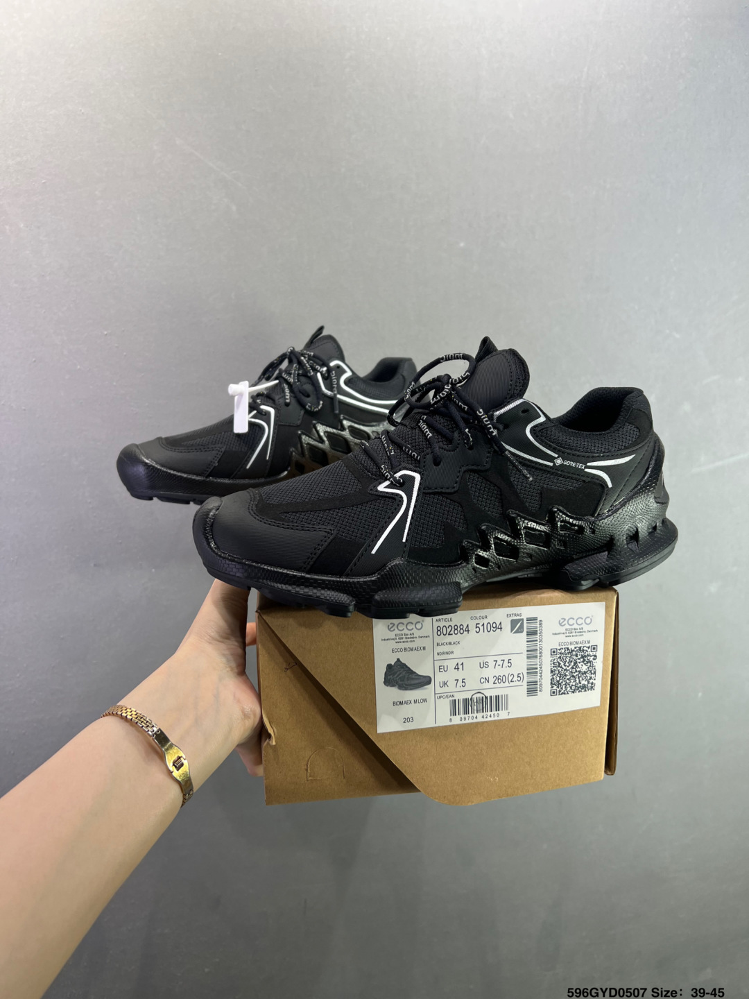 ECCO爱步男鞋2026新款透气户外防水防滑休闲运动鞋 B-Top High Quatity Cheap Sneakers Fashion Clothing Clothes Bags handbags Shoes of all Brand wholesale With The best Quality And Beautiful Price from China Factory Chinese suppliers wholesaler seller ECCO爱步男鞋2026新款透气户外防水防滑休闲运动鞋 B