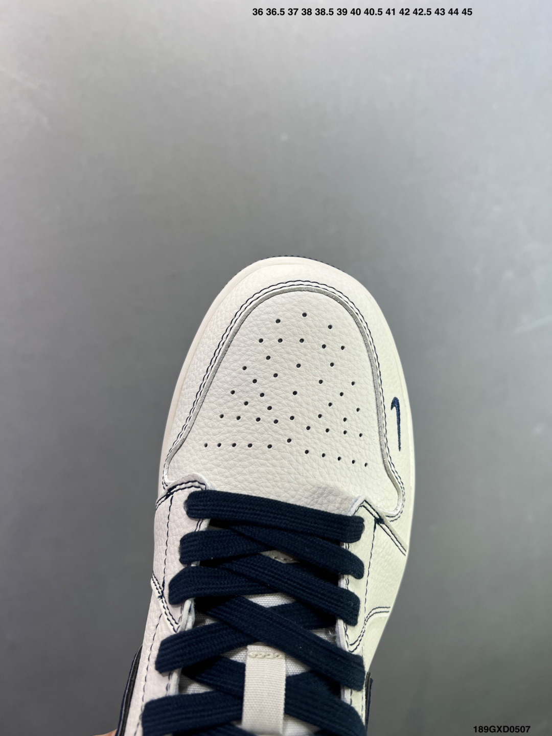 Nike Air Jordan 1 Low 定制配色 定制AJ联名-高端定制 低帮复古文化板鞋 QG1988-012