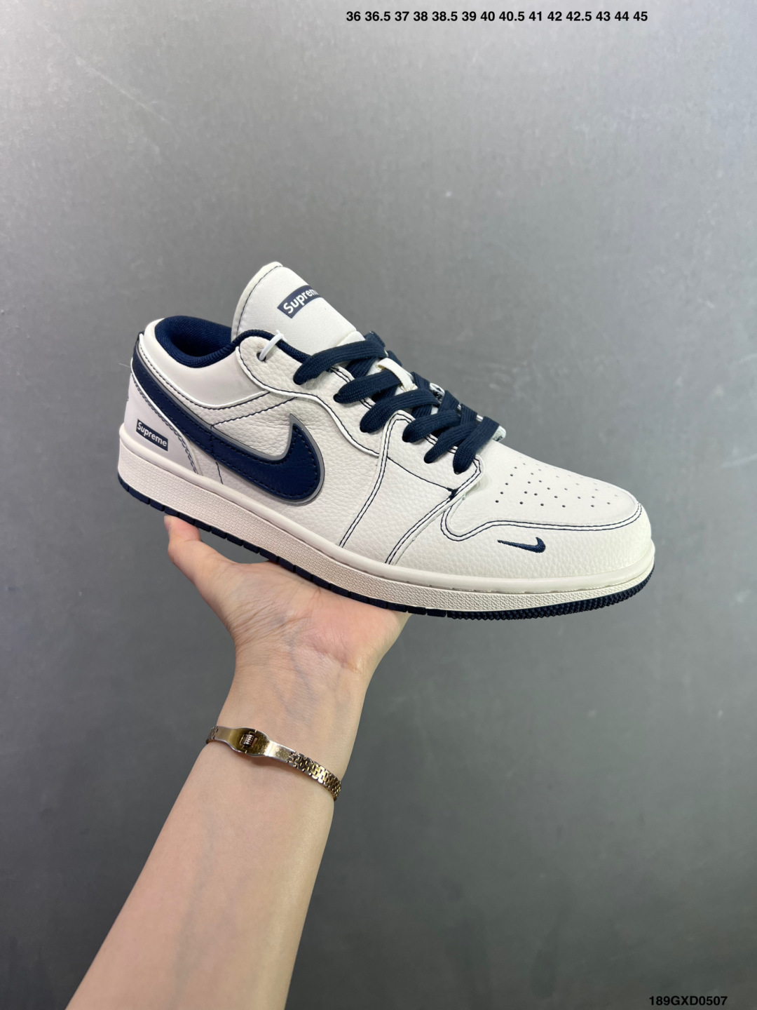 Nike Air Jordan 1 Low 定制配色 定制AJ联名-高端定制 低帮复古文化板鞋 QG1988-012