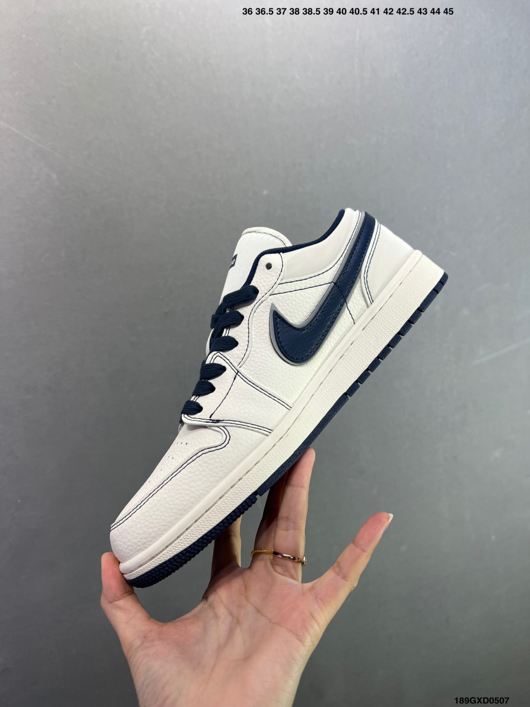 Nike Air Jordan 1 Low 定制配色 定制AJ联名-高端定制 低帮复古文化板鞋 QG1988-012
