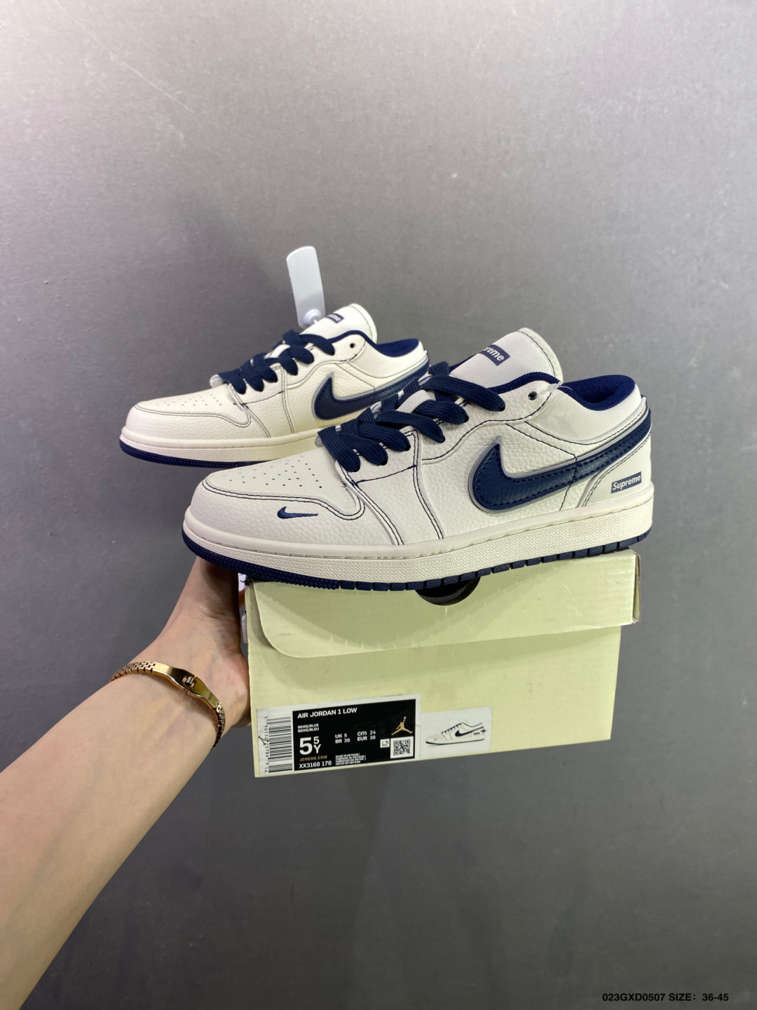 Nike Air Jordan 1 Low 定制配色 联名 定制AJ联名-高端定制 低帮复古文化板鞋 DD7866-106