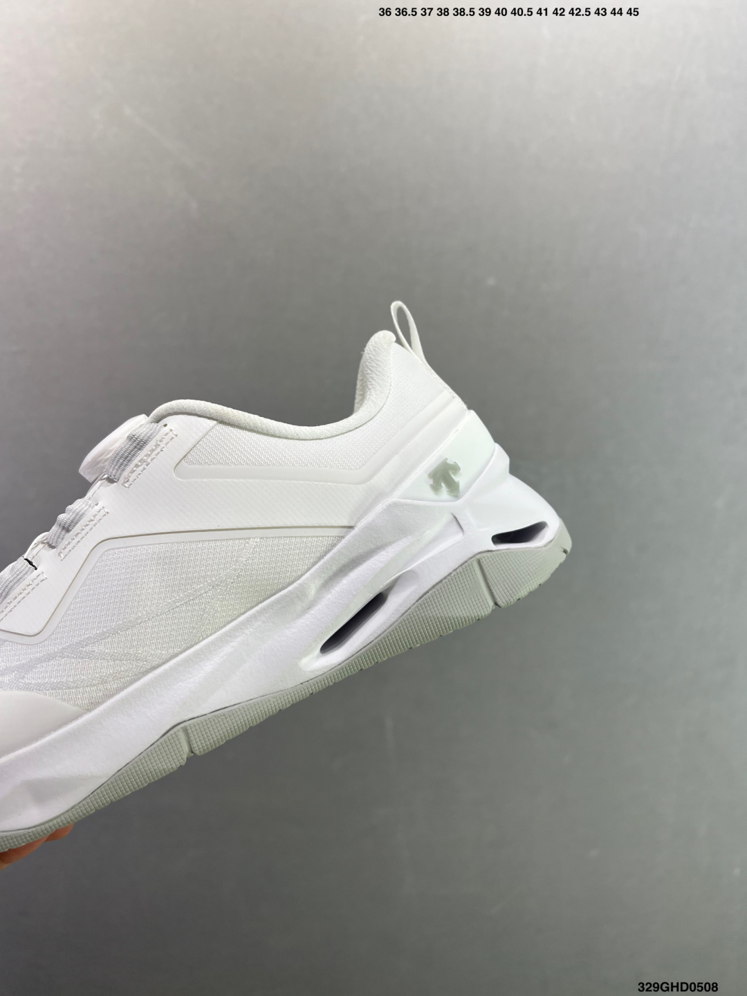 迪桑特DESCENTE EDGE COURT RETRO 复古轻质 耐磨低帮 生活休闲鞋 SP373LSN82-Top High Quatity Cheap Sneakers Fashion Clothing Clothes Bags handbags Shoes of all Brand wholesale With The best Quality And Beautiful Price from China Factory Chinese suppliers wholesaler seller 迪桑特DESCENTE EDGE COURT RETRO 复古轻质 耐磨低帮 生活休闲鞋 SP373LSN82