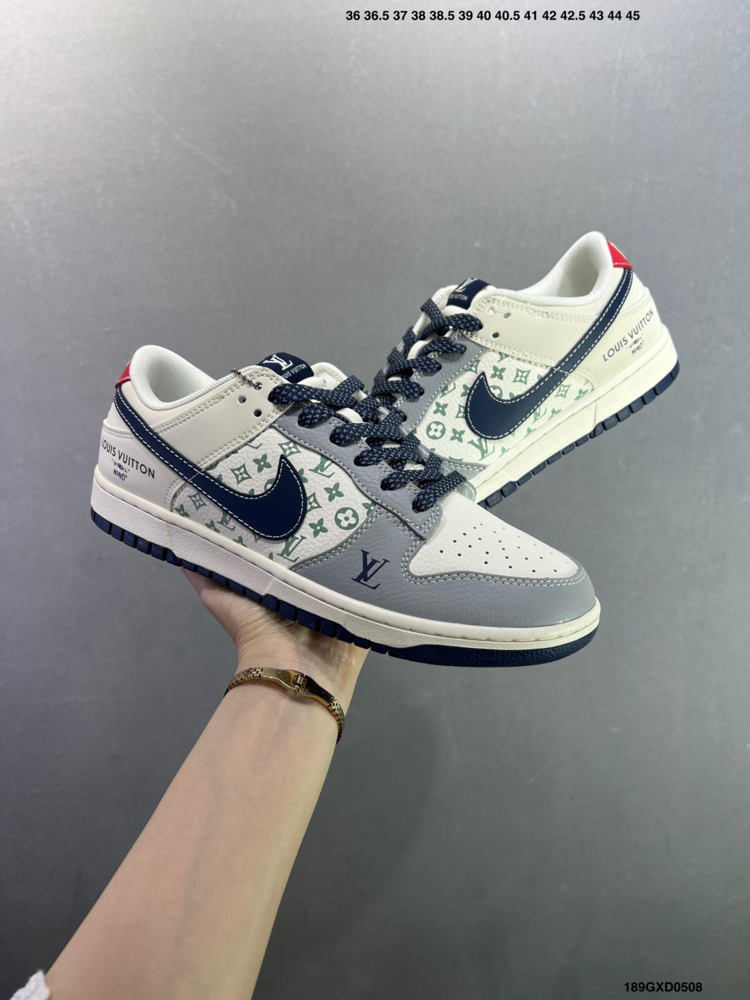 Nike Dunk Low Retro ‘DIY高端定制’耐克 低帮休闲运动板鞋 JP1678-007-Top High Quatity Cheap Sneakers Fashion Clothing Clothes Bags handbags Shoes of all Brand wholesale With The best Quality And Beautiful Price from China Factory Chinese suppliers wholesaler seller Nike Dunk Low Retro ‘DIY高端定制’耐克 低帮休闲运动板鞋 JP1678-007