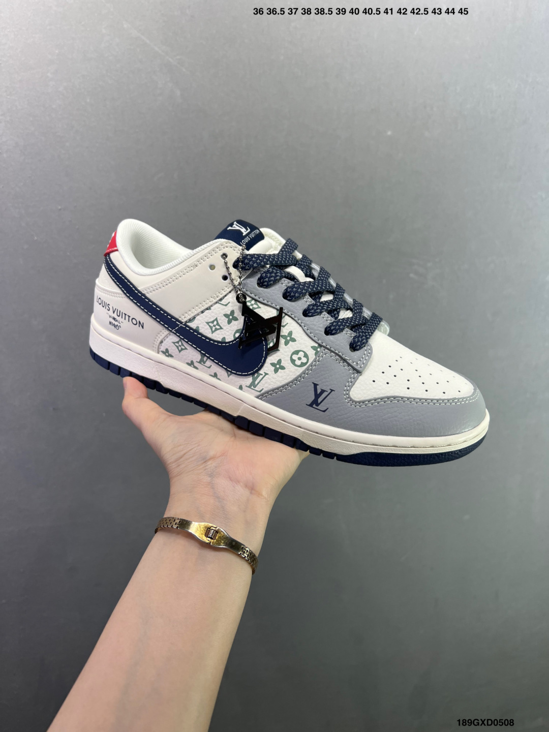 Nike Dunk Low Retro ‘DIY高端定制’耐克 低帮休闲运动板鞋 JP1678-007-Top High Quatity Cheap Sneakers Fashion Clothing Clothes Bags handbags Shoes of all Brand wholesale With The best Quality And Beautiful Price from China Factory Chinese suppliers wholesaler seller Nike Dunk Low Retro ‘DIY高端定制’耐克 低帮休闲运动板鞋 JP1678-007