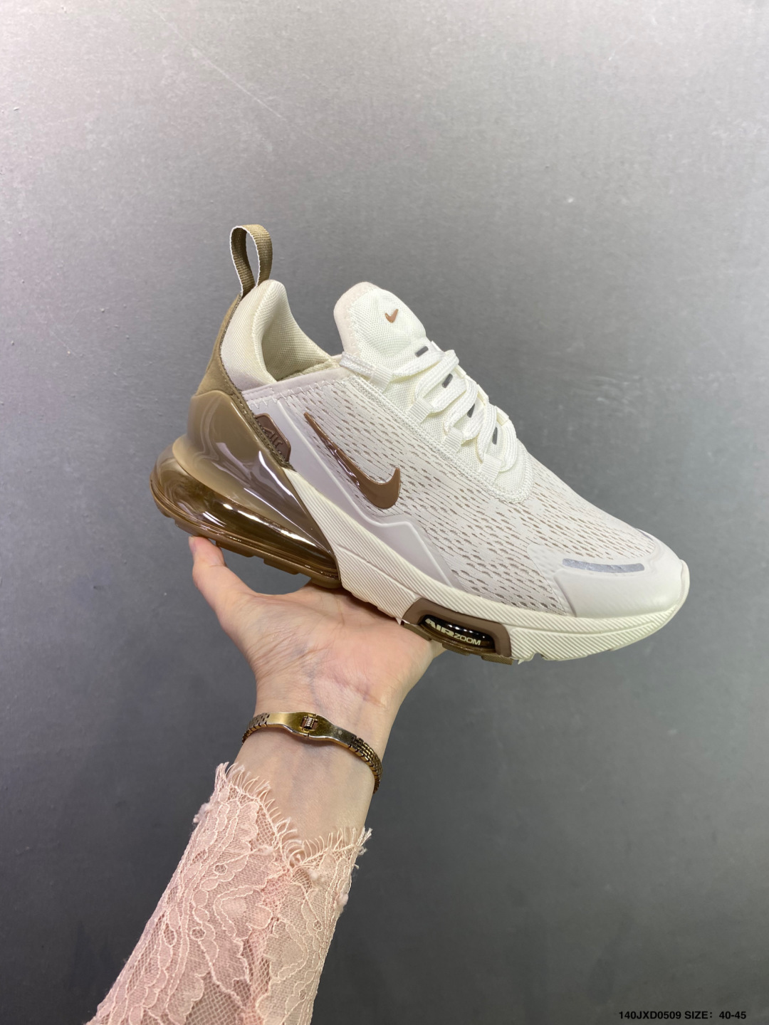 Nike Air Max 270 全新配色 半掌气垫跑步鞋 AQ9164-102-Top High Quatity Cheap Sneakers Fashion Clothing Clothes Bags handbags Shoes of all Brand wholesale With The best Quality And Beautiful Price from China Factory Chinese suppliers wholesaler seller Nike Air Max 270 全新配色 半掌气垫跑步鞋 AQ9164-102