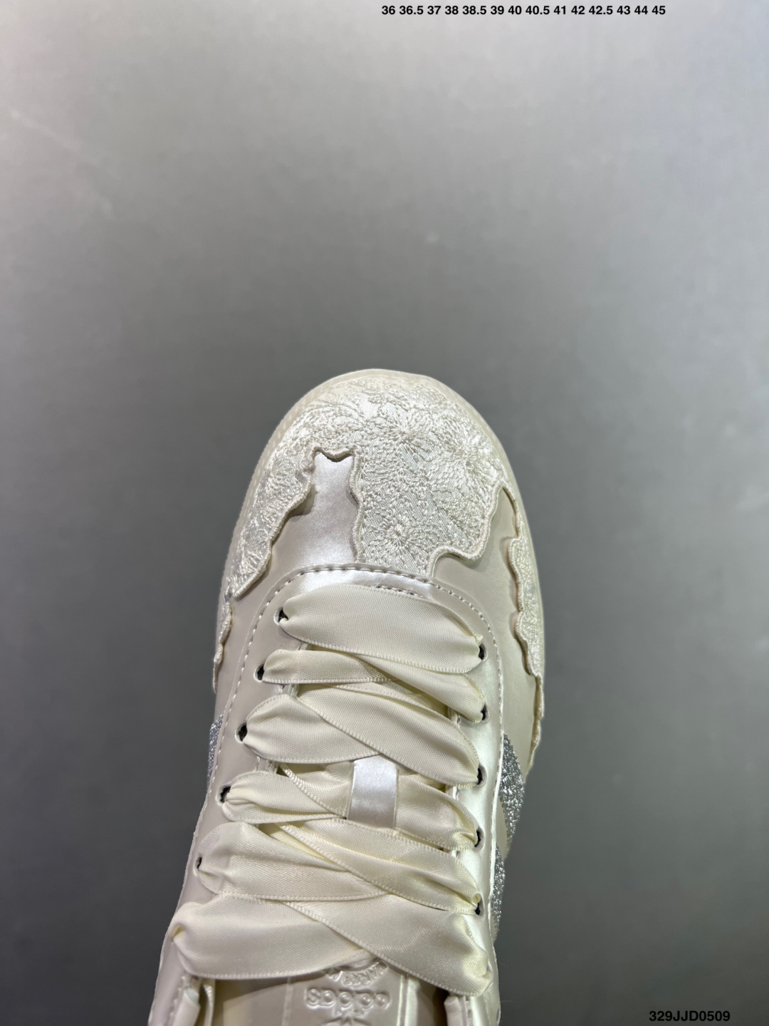 adidas SAMBA W德训鞋 HP3698-Top High Quatity Cheap Sneakers Fashion Clothing Clothes Bags handbags Shoes of all Brand wholesale With The best Quality And Beautiful Price from China Factory Chinese suppliers wholesaler seller adidas SAMBA W德训鞋 HP3698