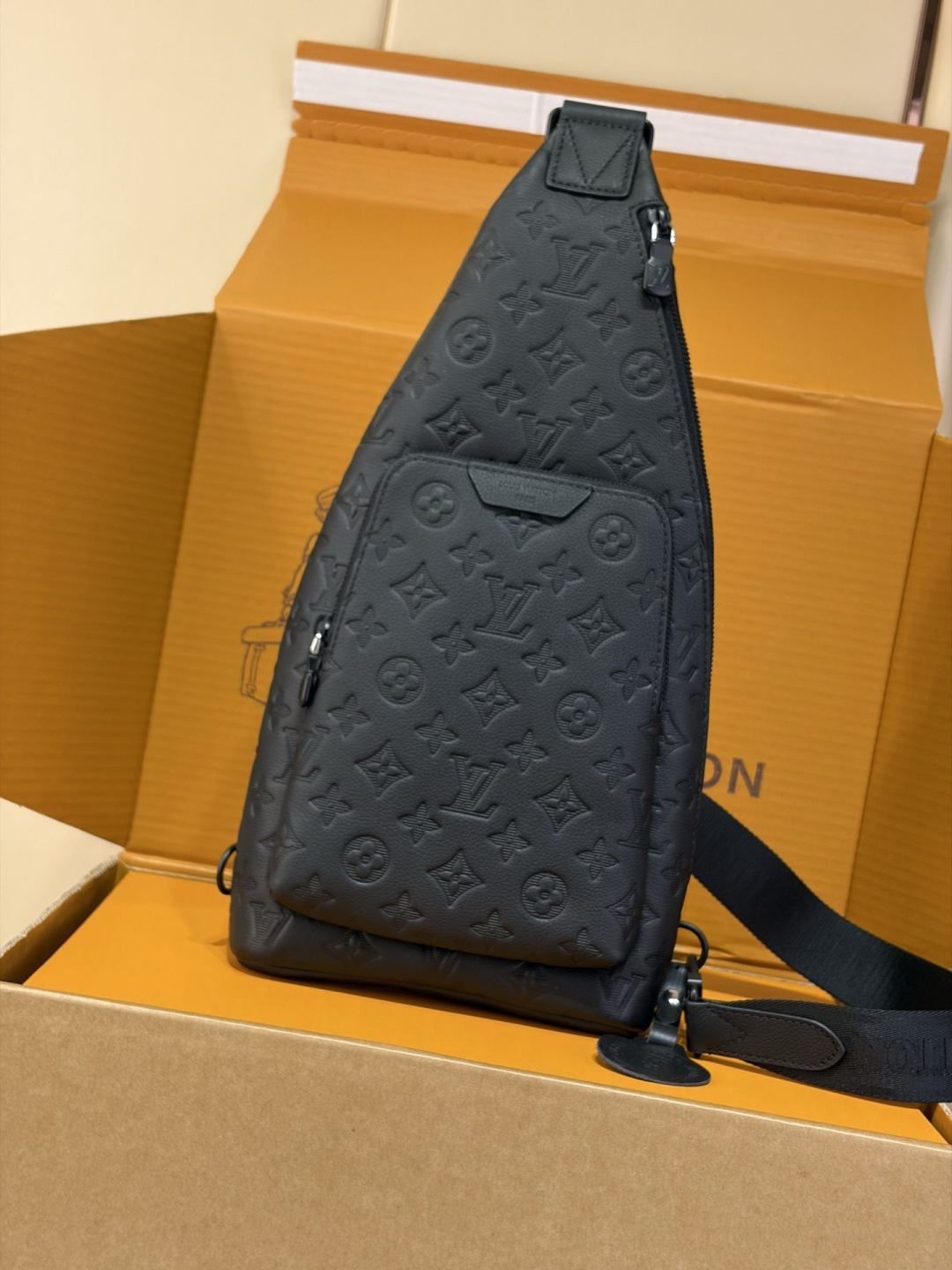 Duo Slingbag M26730 20x42x6cm Monogram Shadow