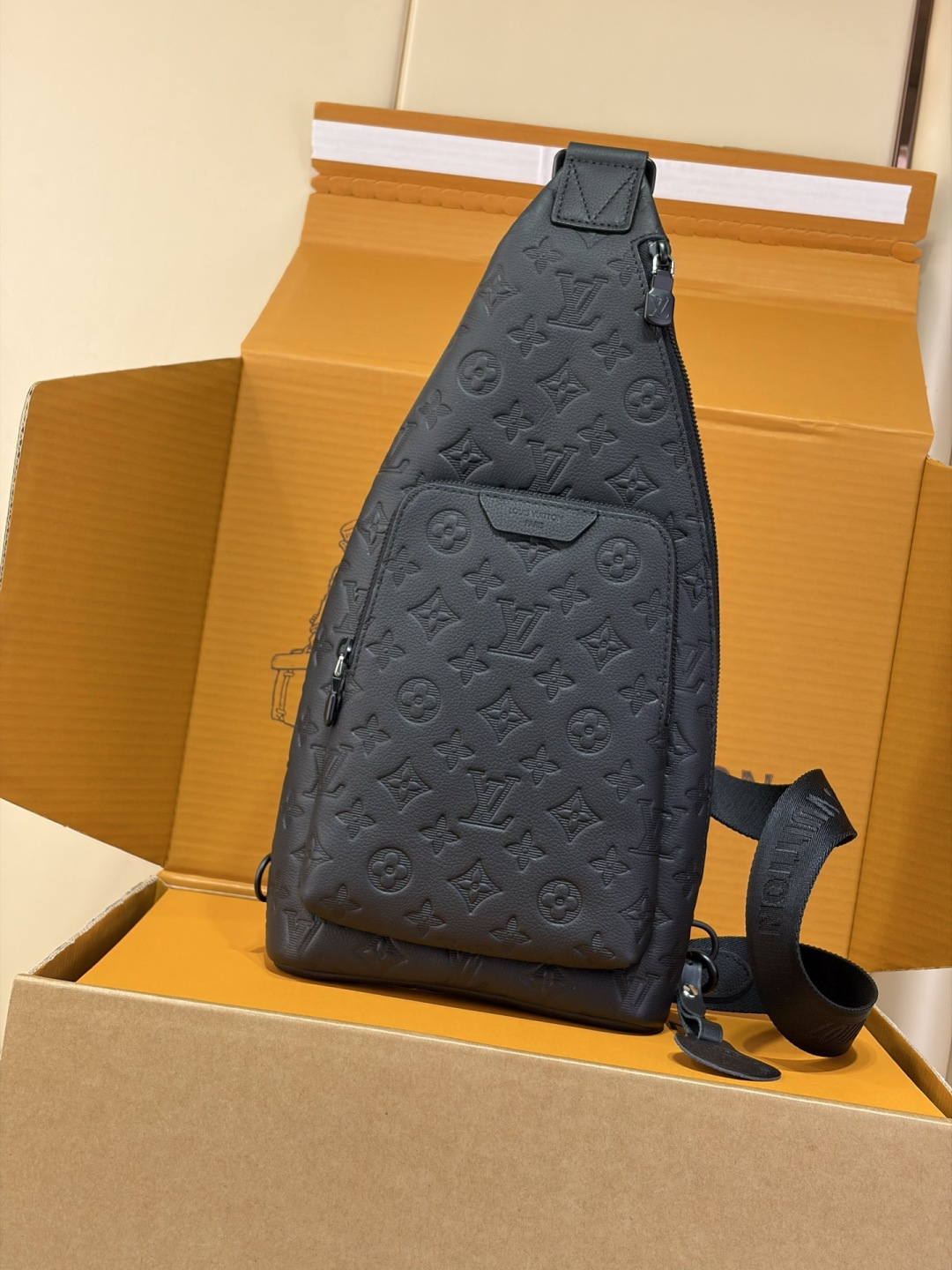 Duo Slingbag M26730 20x42x6cm