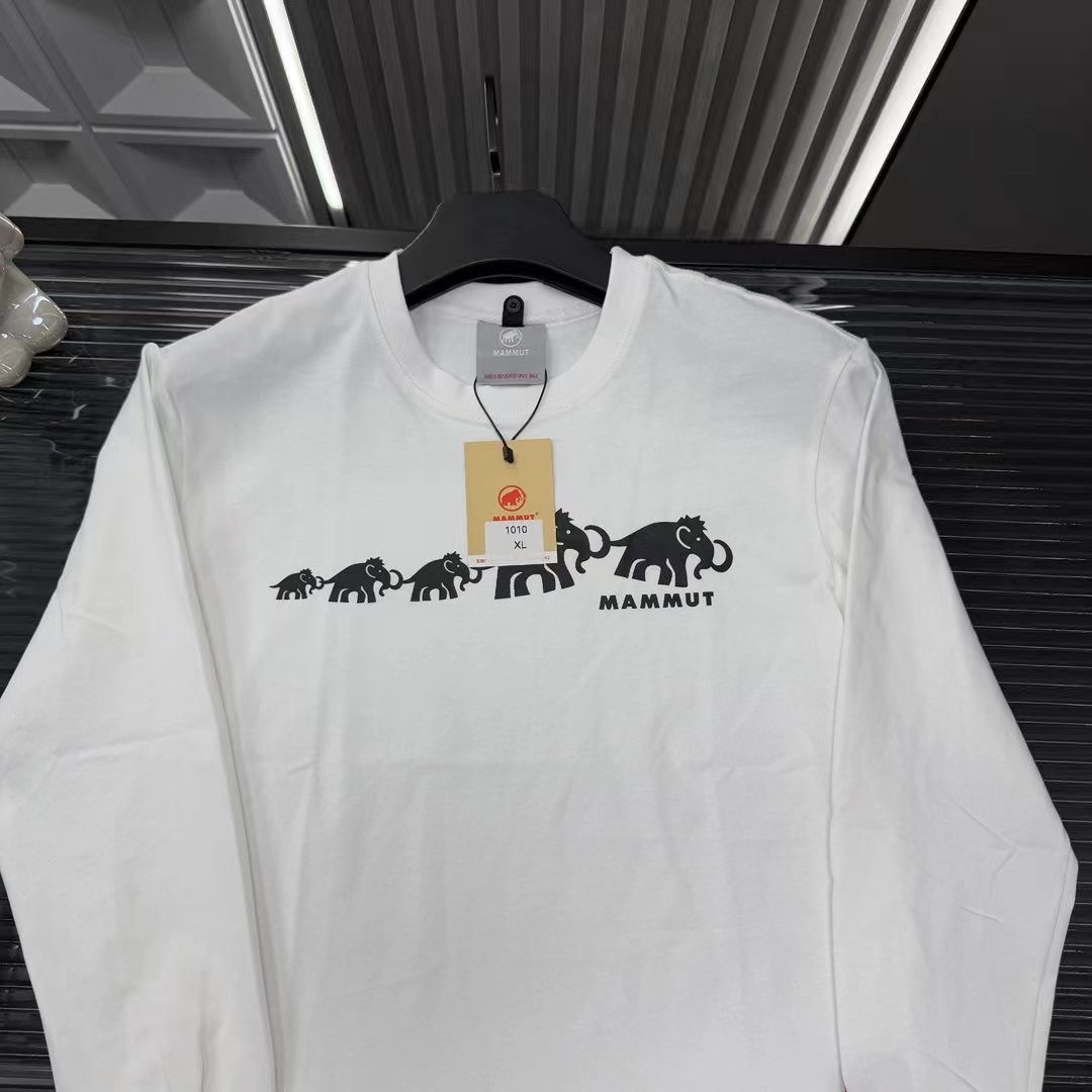 💰65 早秋卫衣推荐⭐猛犸象🦣烫印Logo圆领卫衣🪡三标齐全官网一致，放大看细节📷原相机实物拍摄 
颜色：白色
尺码：L-4xl
 L（80～105斤）
XL（105～120斤）
2XL（120～140斤）
3XL（140～160斤）
4XL（160～180斤）
