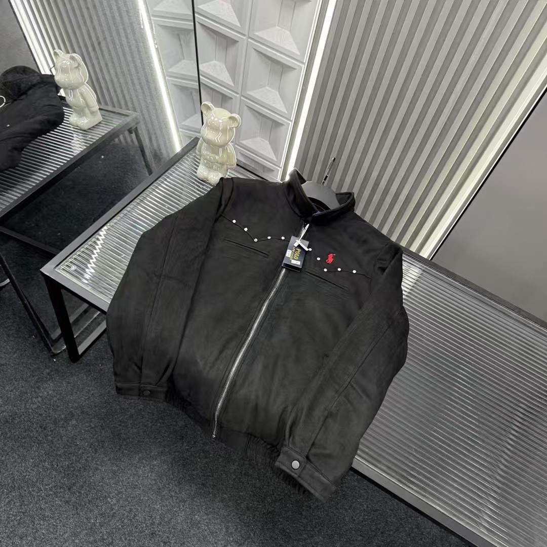 🛒购物价：💰239 秋冬爆款热销款推荐⭐拉夫劳伦.保罗外套 灯芯绒胸前钉珠刺绣小马🪡三标齐全官网一致，放大看细节📷原相机实物拍摄 
颜色：黑色
尺码：L-4xl
 L（80～105斤）
XL（105～120斤）
2XL（120～140斤）
3XL（140～160斤）
4XL（160～180斤）