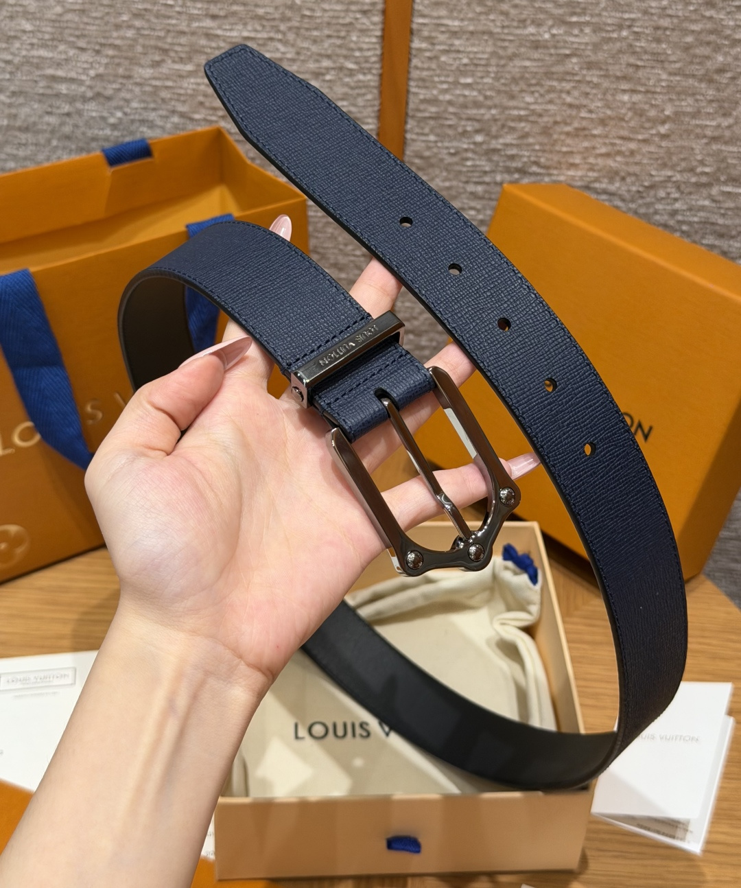 루이비통 프로그 35mm 리버서블 벨트 상세 이미지 7