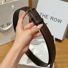 -THE ROW✨ Classic Belt 30mm 经典款腰带 窄款亮面小牛皮腰带,搭配金属针扣与一体式固定皮圈。3 -THE ROW✨ Classic Belt 30mm 经典款腰带 窄款亮面小牛皮腰带,搭配金属针扣与一体式固定皮圈。3