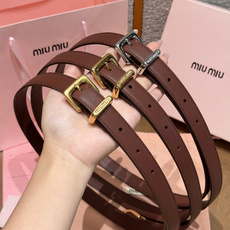 -缪家✨Leather Belt 20mm 皮革腰带 现代与复古的对比在这款柔软皮革腰带的细节中显现,古色古香的效果由金 -缪家✨Leather Belt 20mm 皮革腰带 现代与复古的对比在这款柔软皮革腰带的细节中显现,古色古香的效果由金