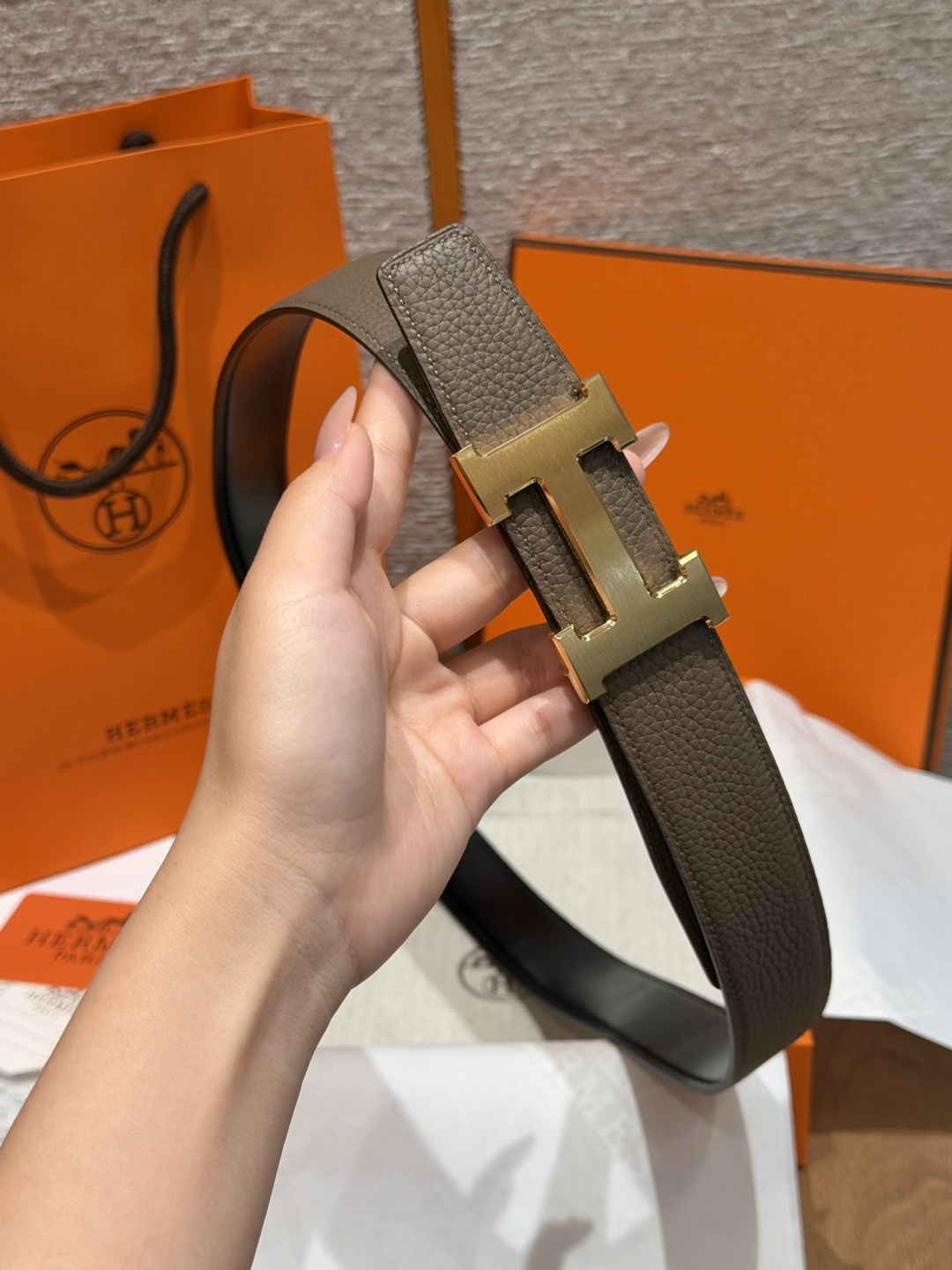 에르메스 H 버클 리버서블 가죽 벨트 32mm 상세 이미지 4
