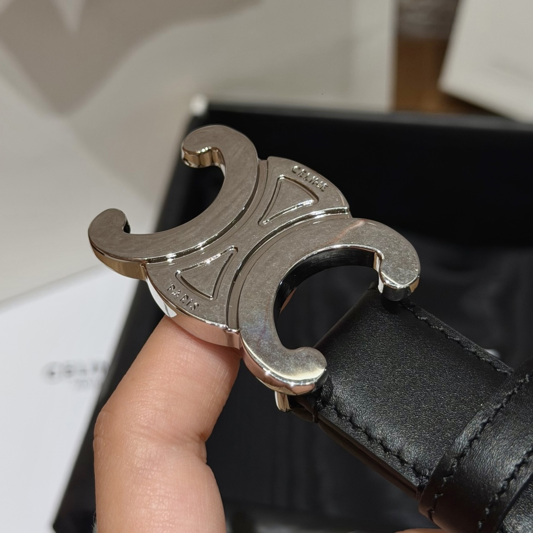 셀린느 트리옹 가죽 25mm 벨트 상세 이미지 7